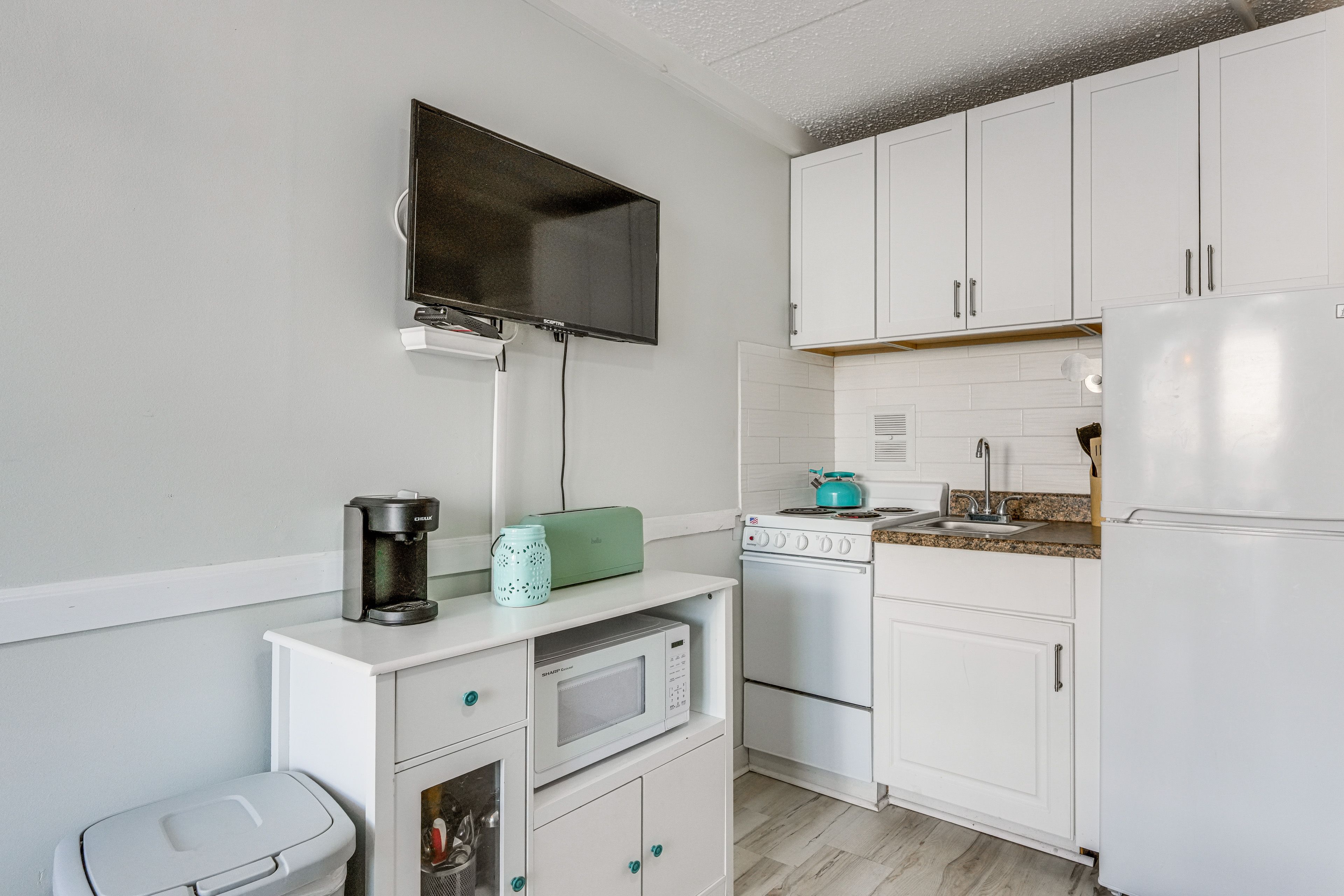 Kitchenette