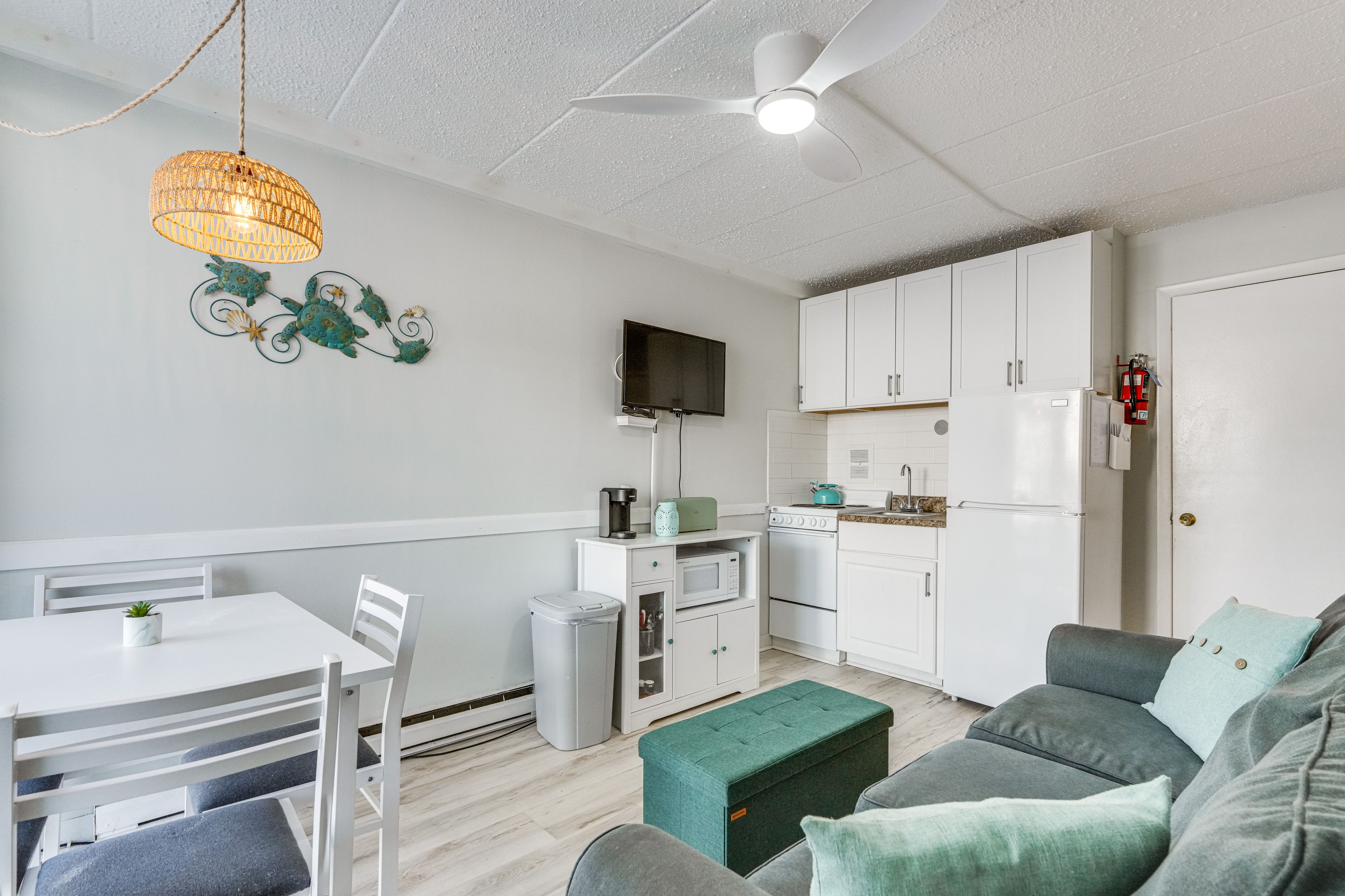 Wildwood Crest Vacation Rental | 2BR | 1BA | 440 Sq Ft