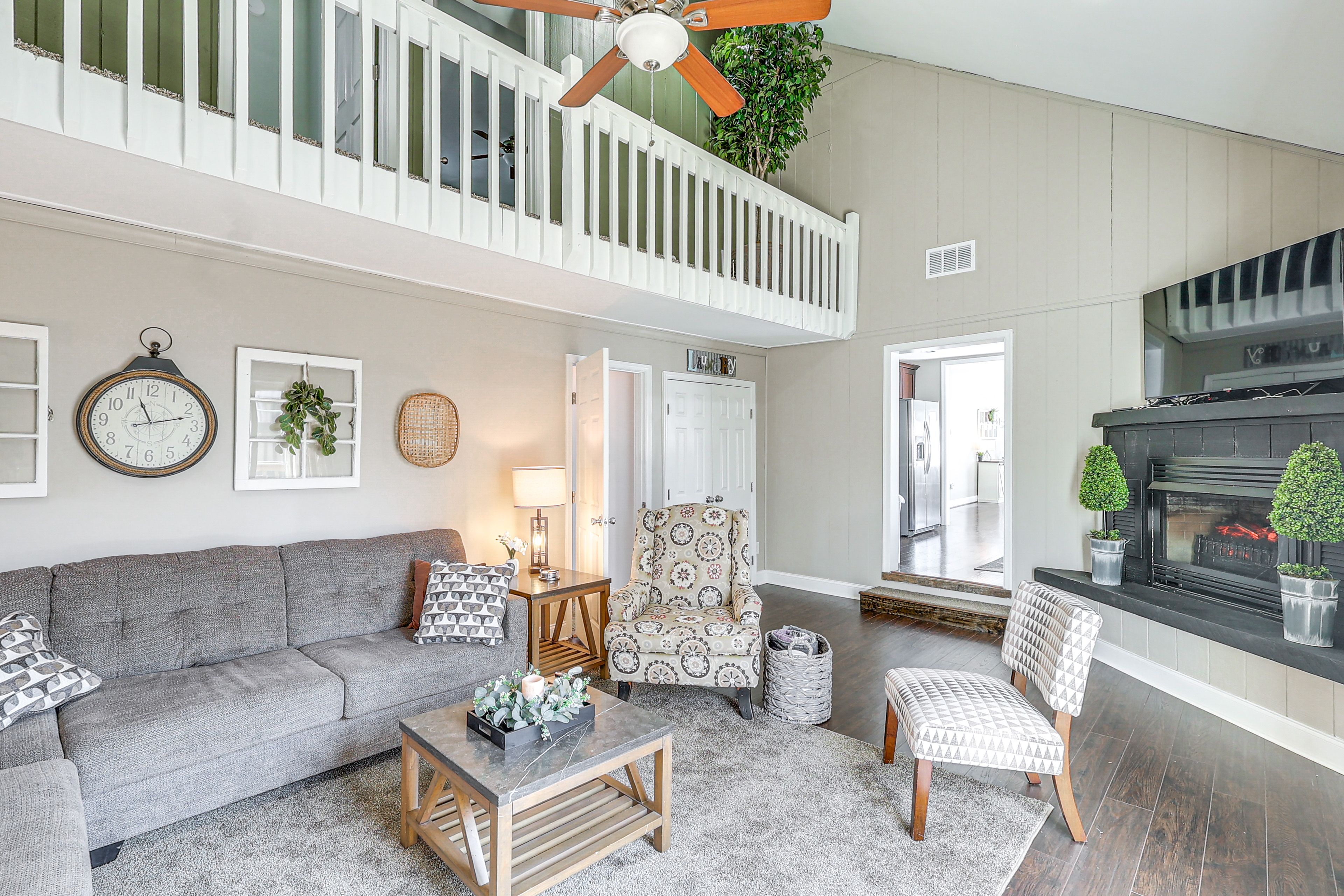 Living Room | 1st Floor | Central A/C | Electric Heating | Free WiFi