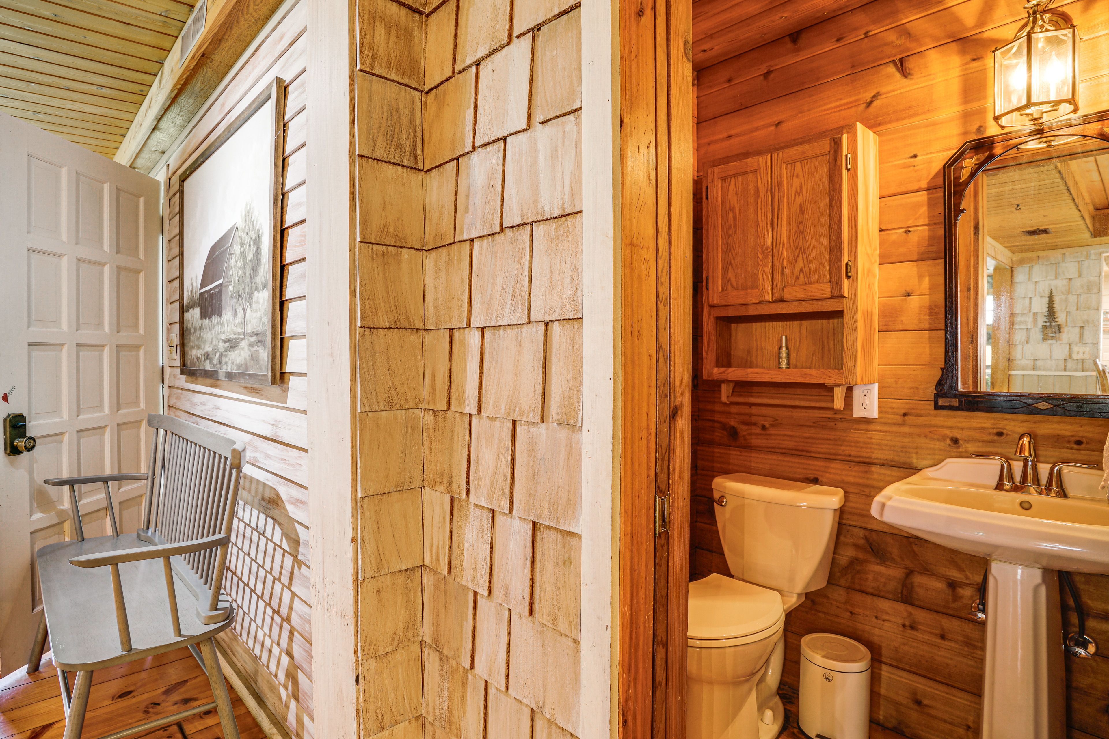 Half Bathroom | 1st Floor