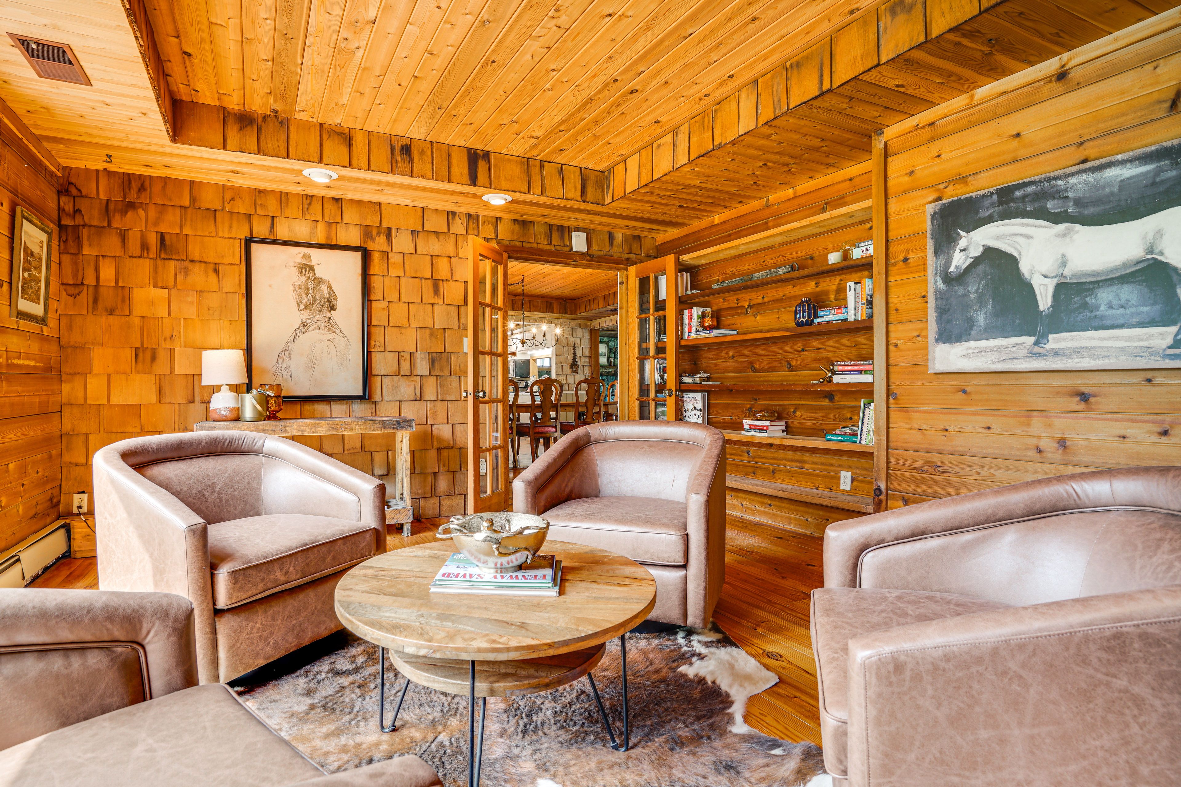 Family Room | Fireplace | 1st Floor