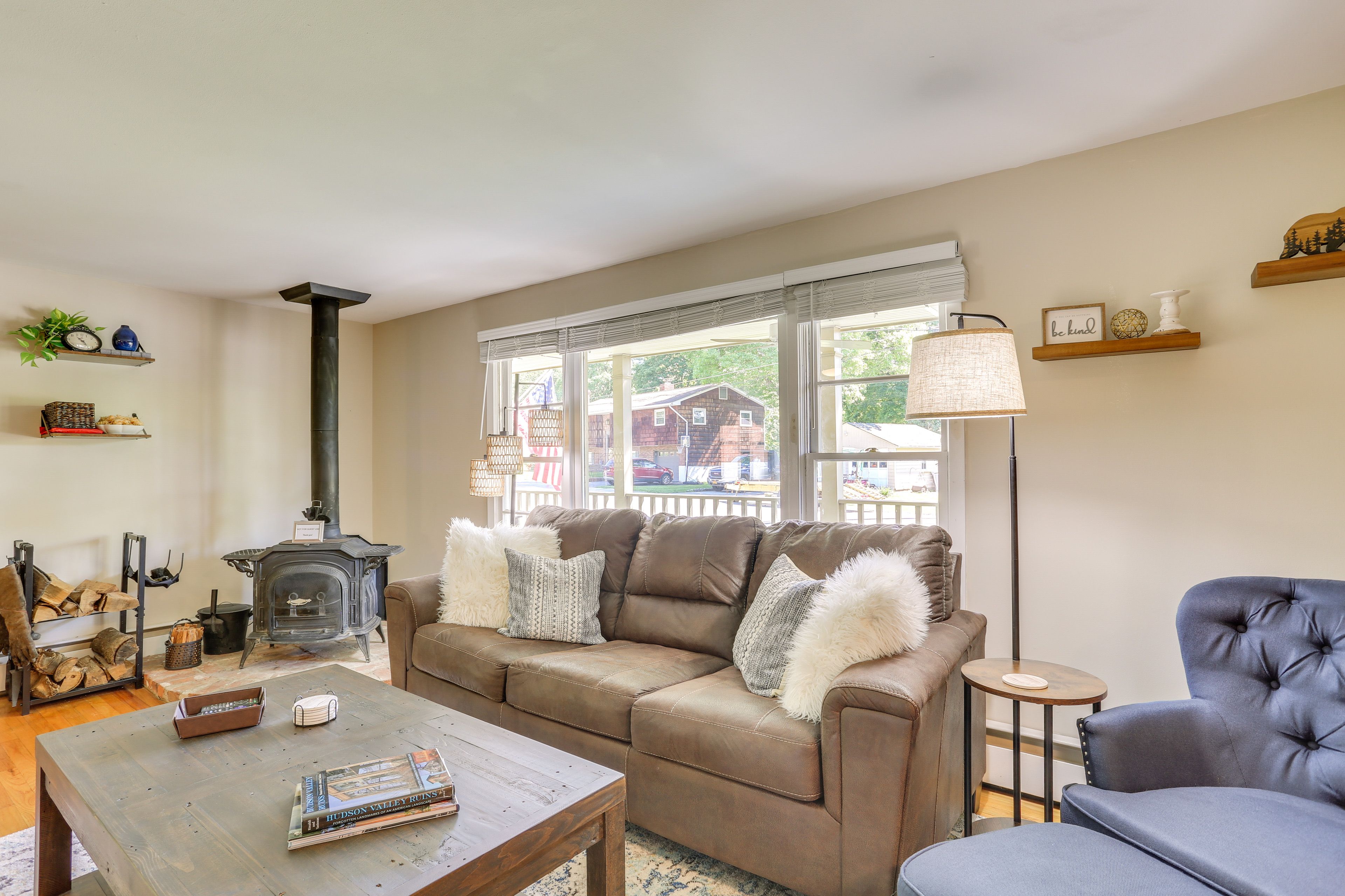 Living Room | Main Level | Pack 'n Play