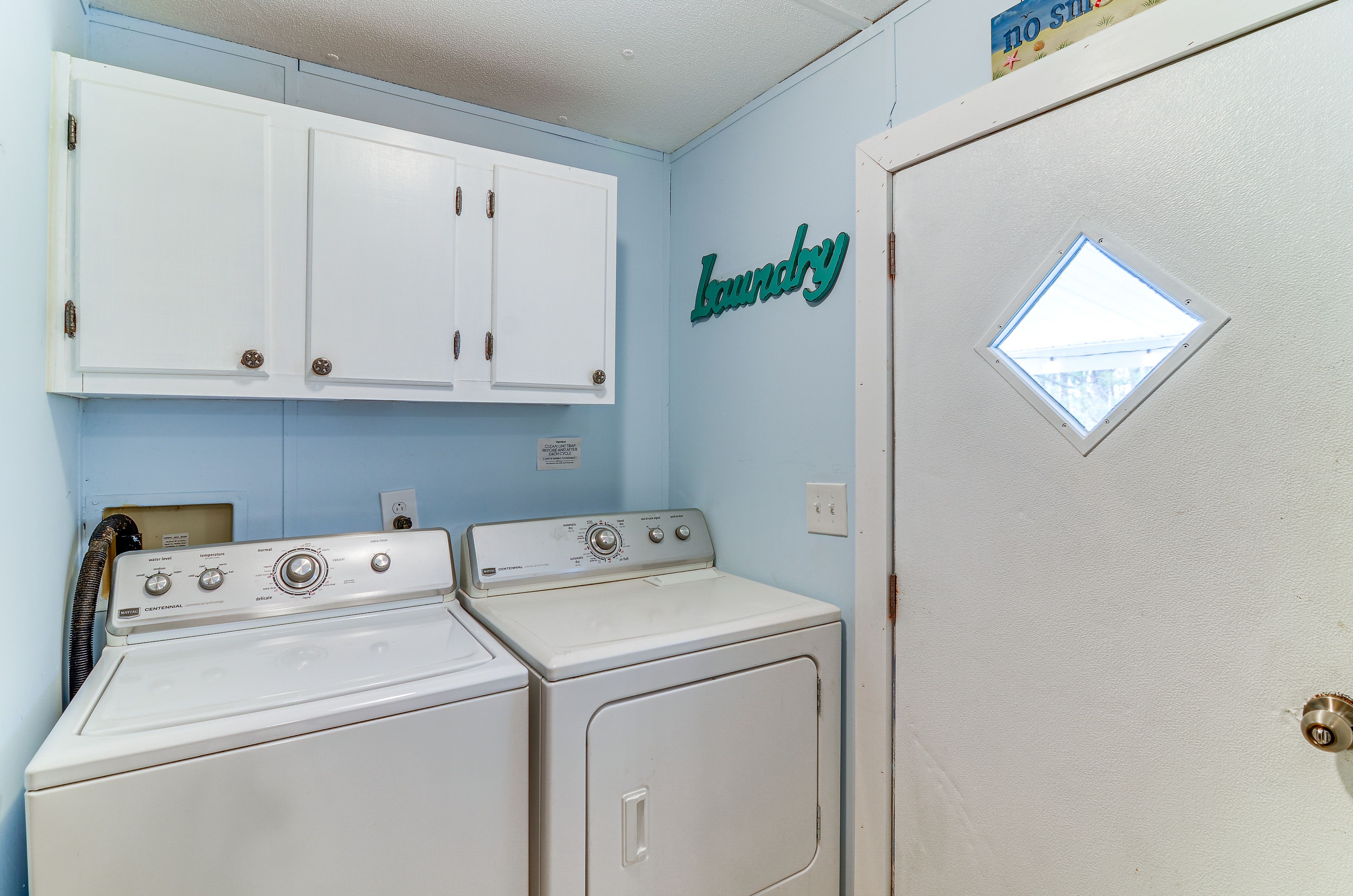 Laundry | Detergent Provided