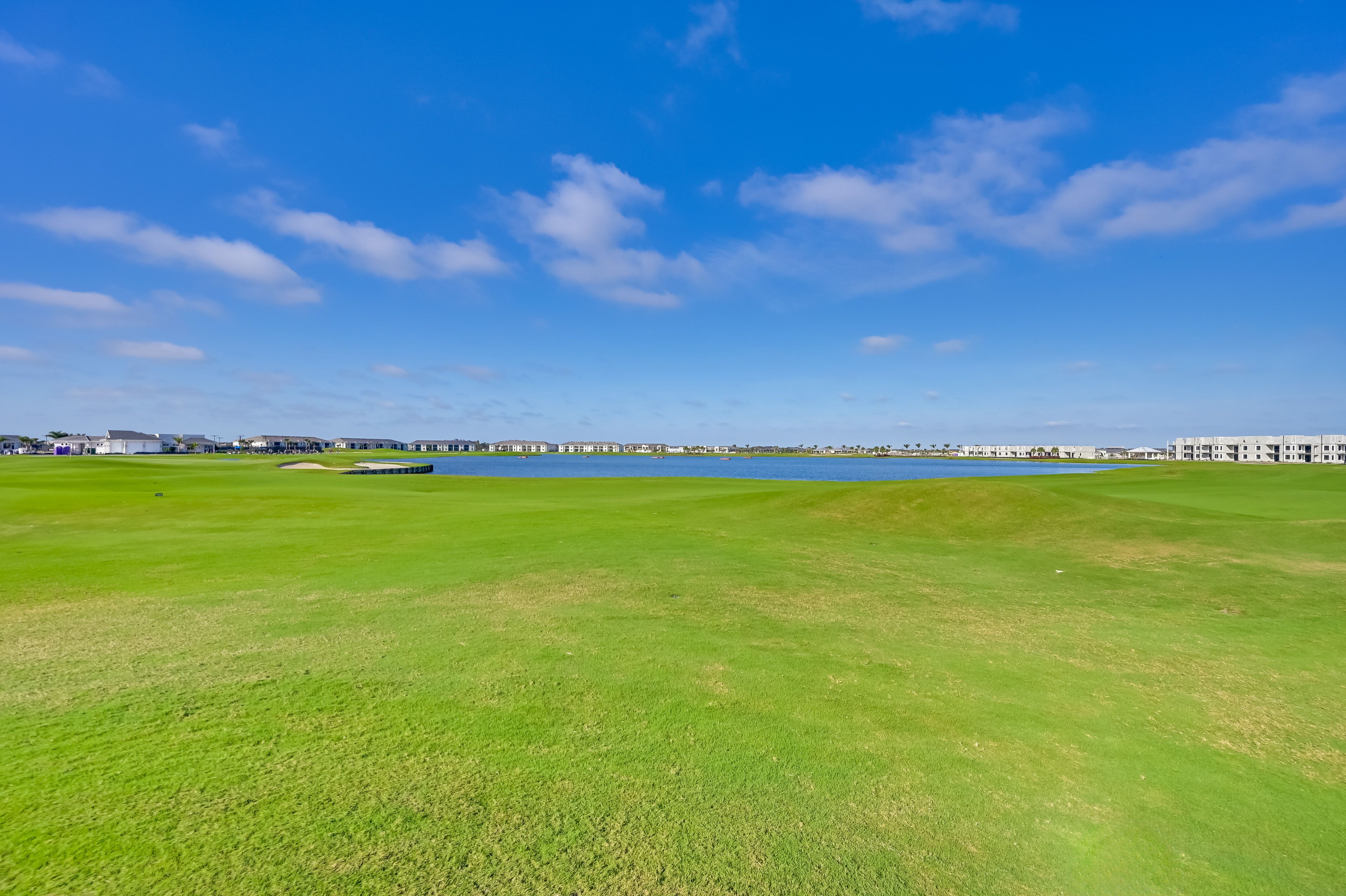 Community Golf Course | Access to Community Amenities