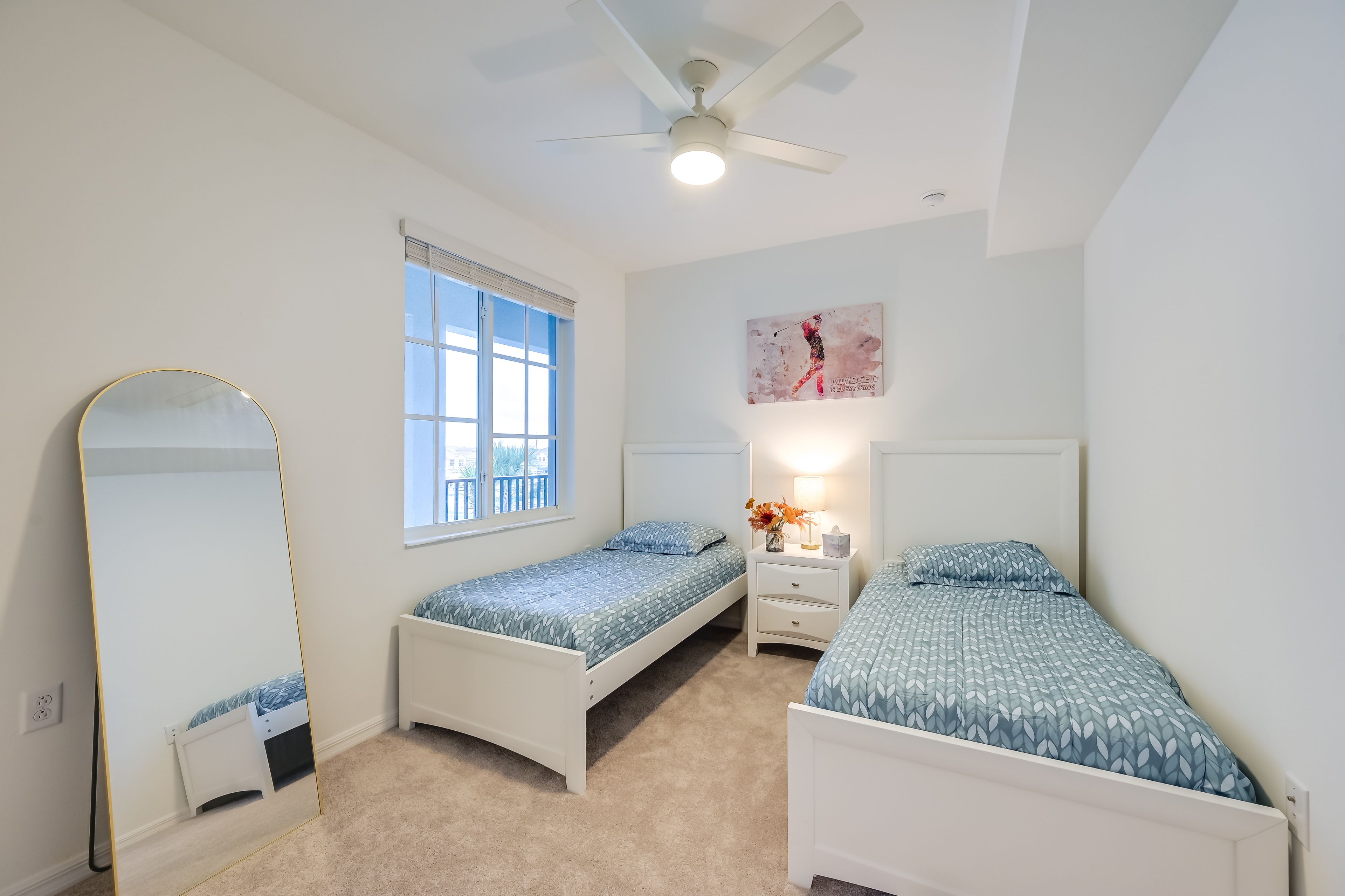 Bedroom 2 | 2 Twin Beds