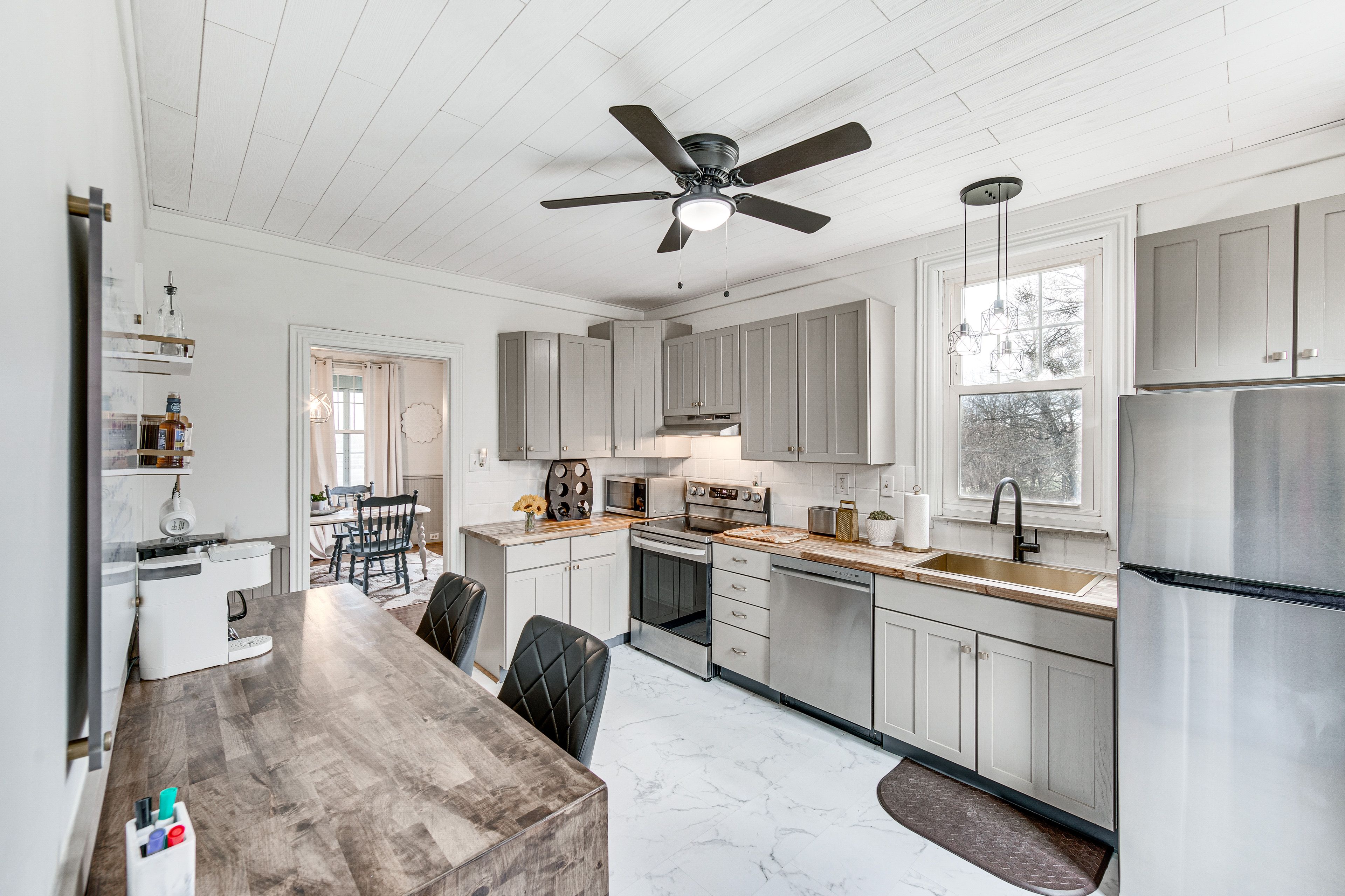 Kitchen | Coffee Bar | Toaster | Cooking Basics | 1st Floor