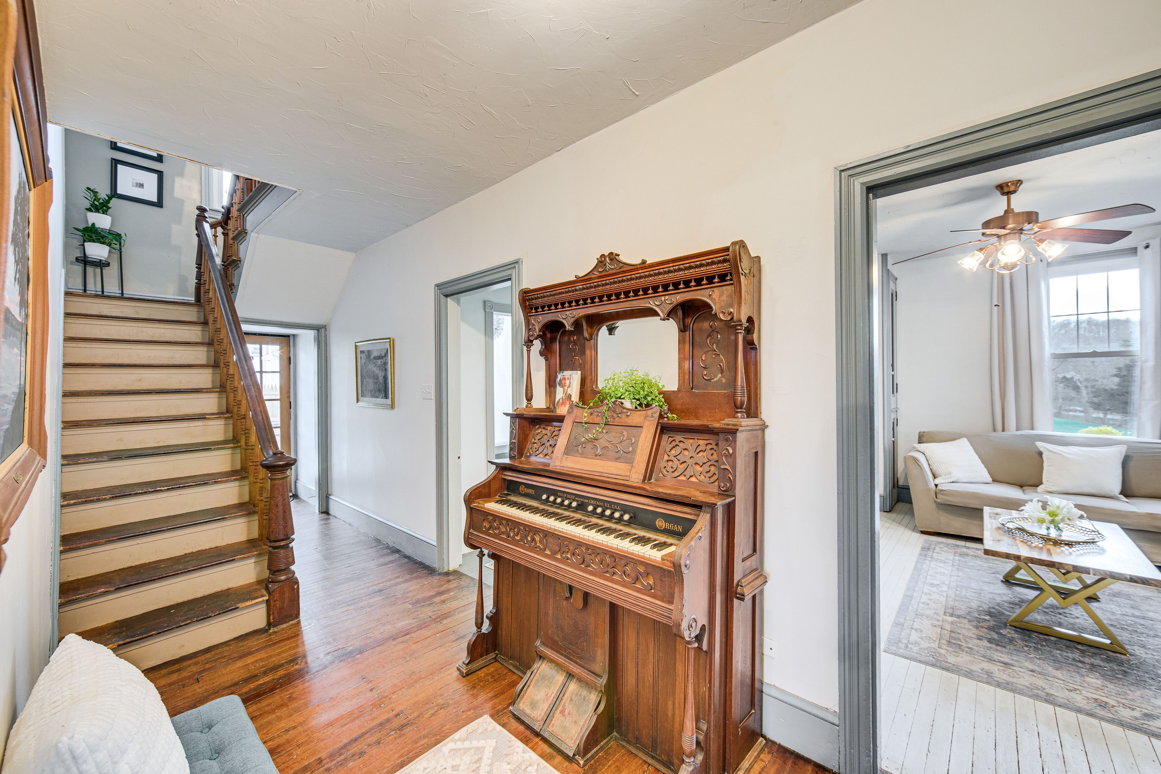 Stairs to 2nd Floor