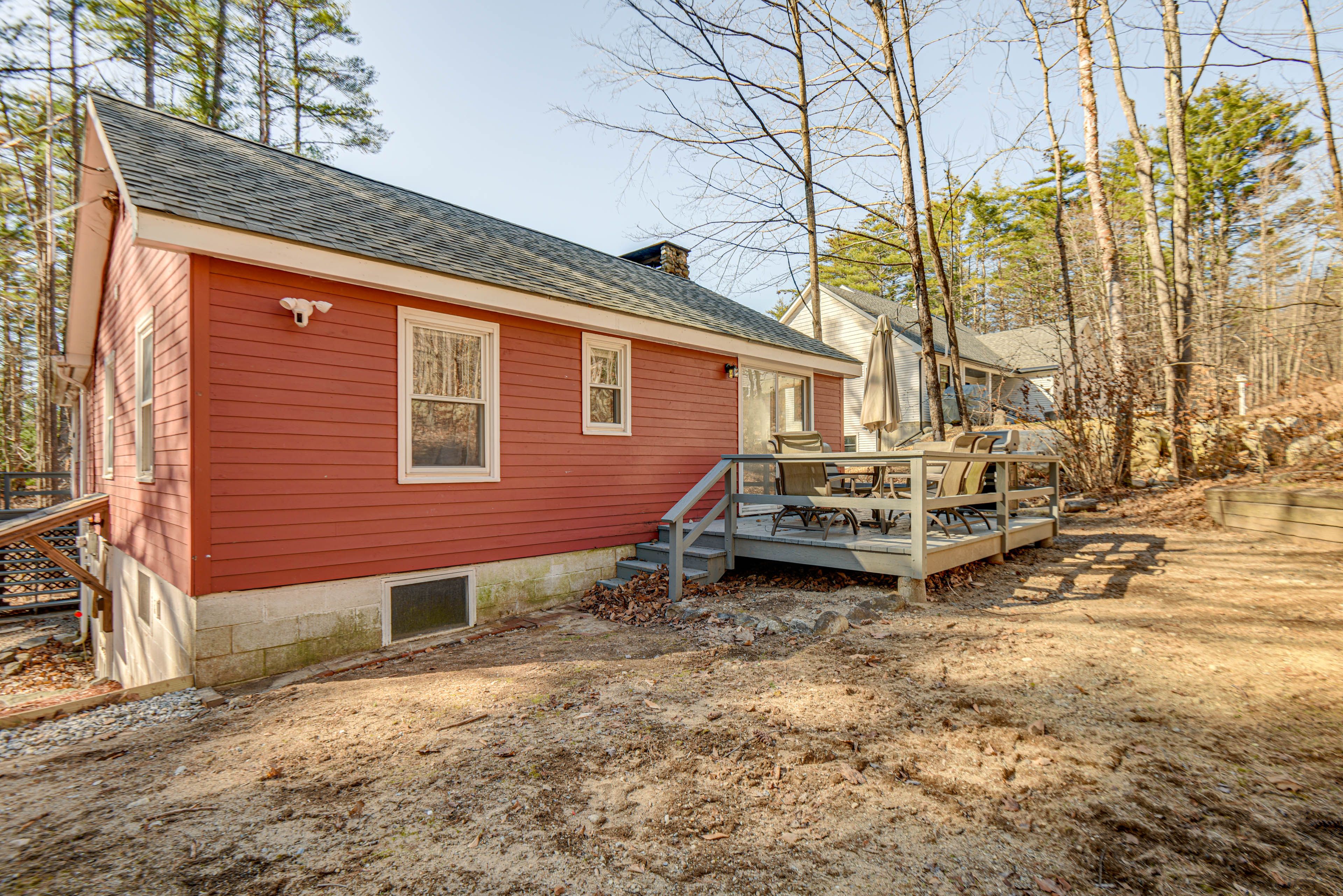 Private Yard | Fire Pit