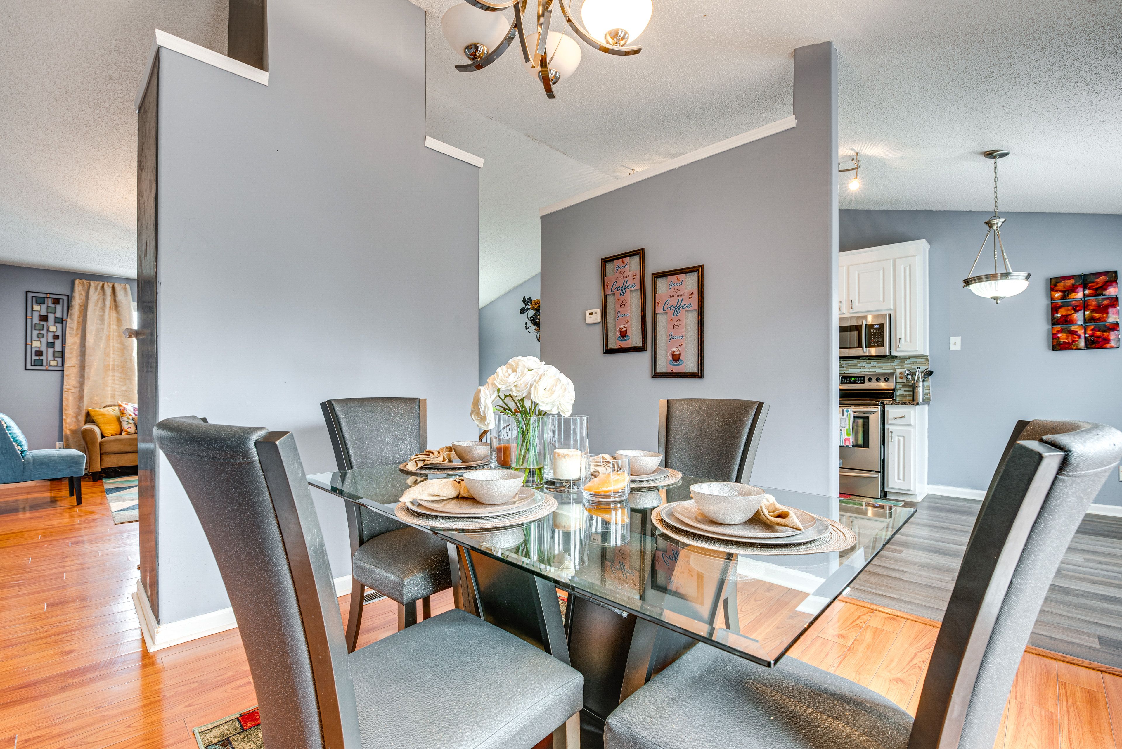 Dining Area | Dishware/Flatware | Trash Bags/Paper Towels