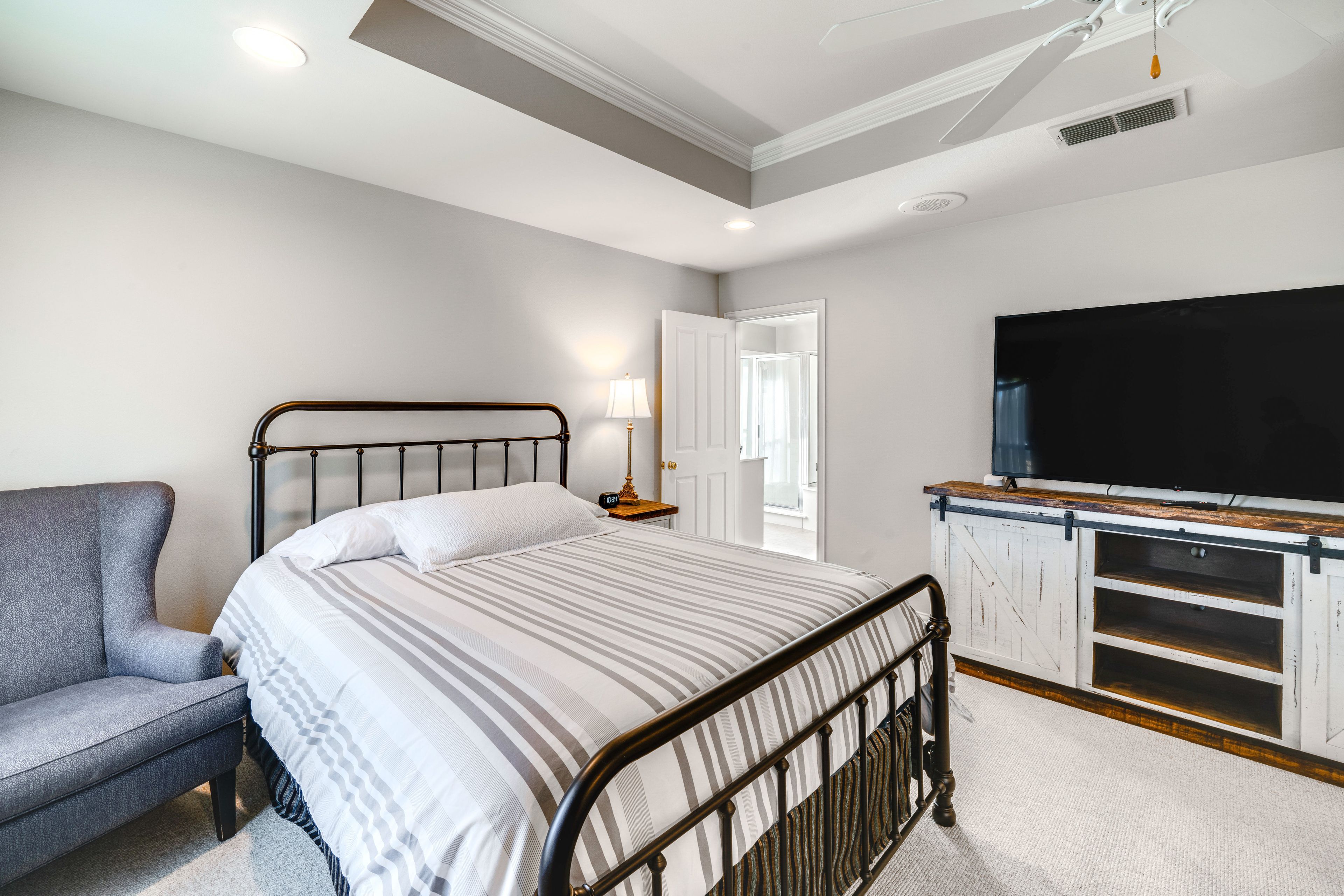 Bedroom 1 | 2 Queen Beds | Linens Provided | En-Suite Bathroom