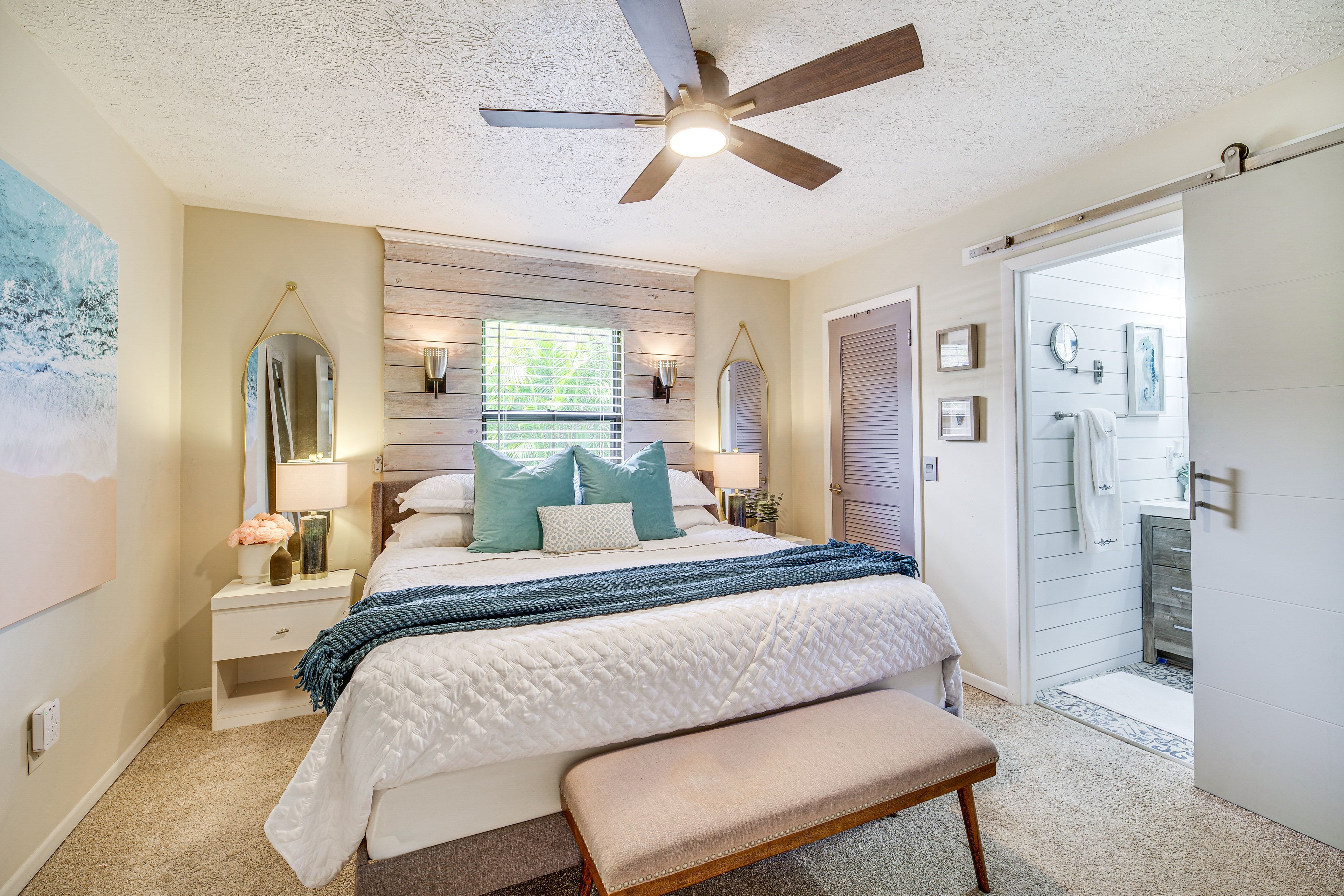 Bedroom 1 | King Bed | Linens & Towels Provided