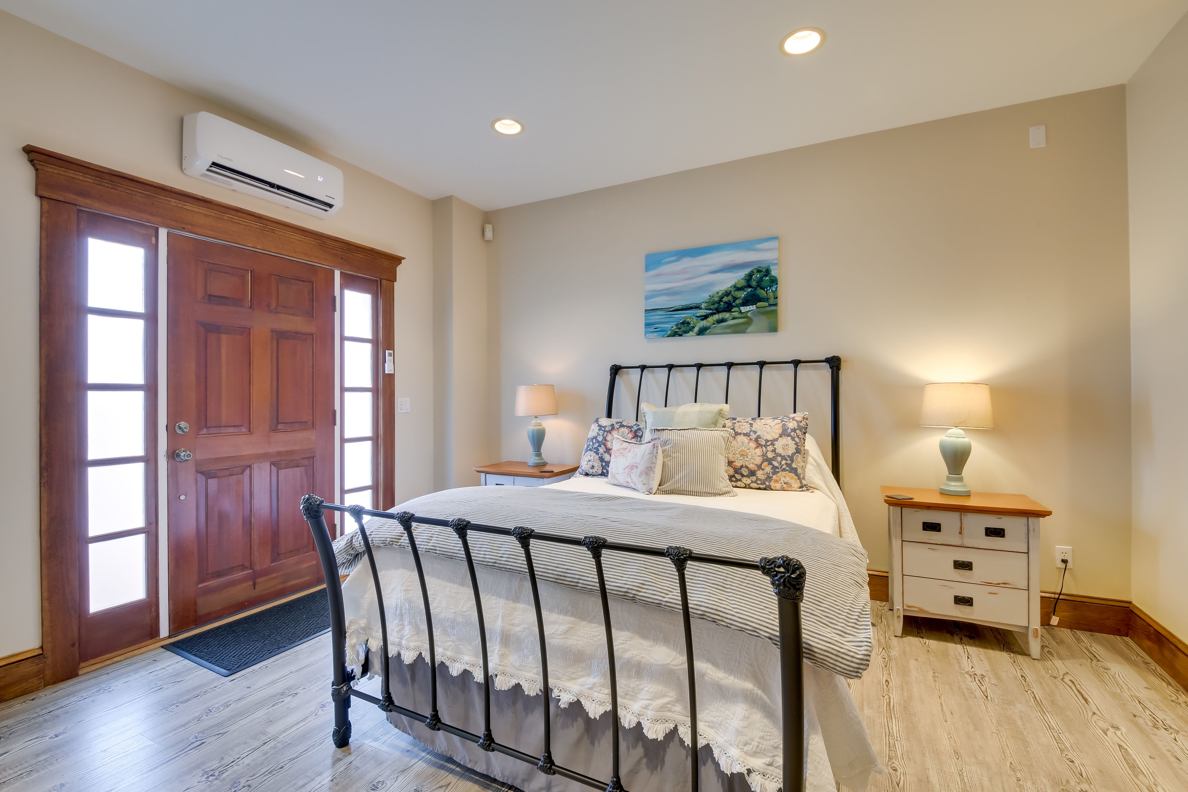 Bedroom 12 | Queen Bed | Ground Floor