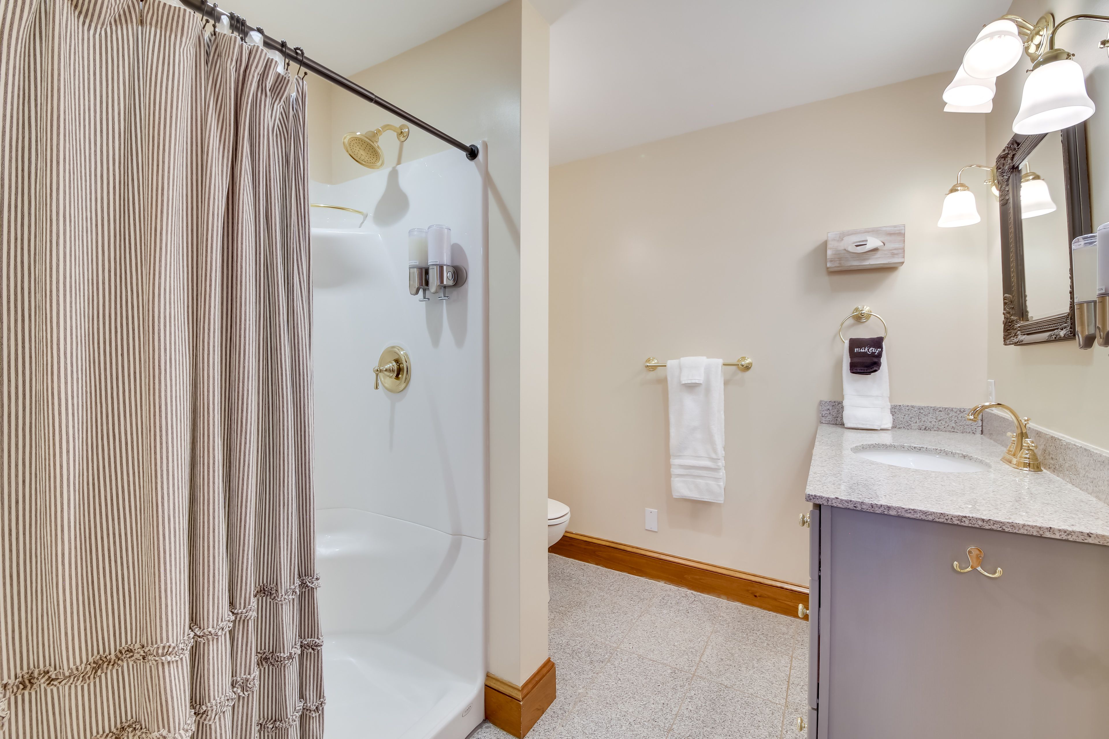 En-Suite Bathroom | Walk-In Shower | 1st Floor