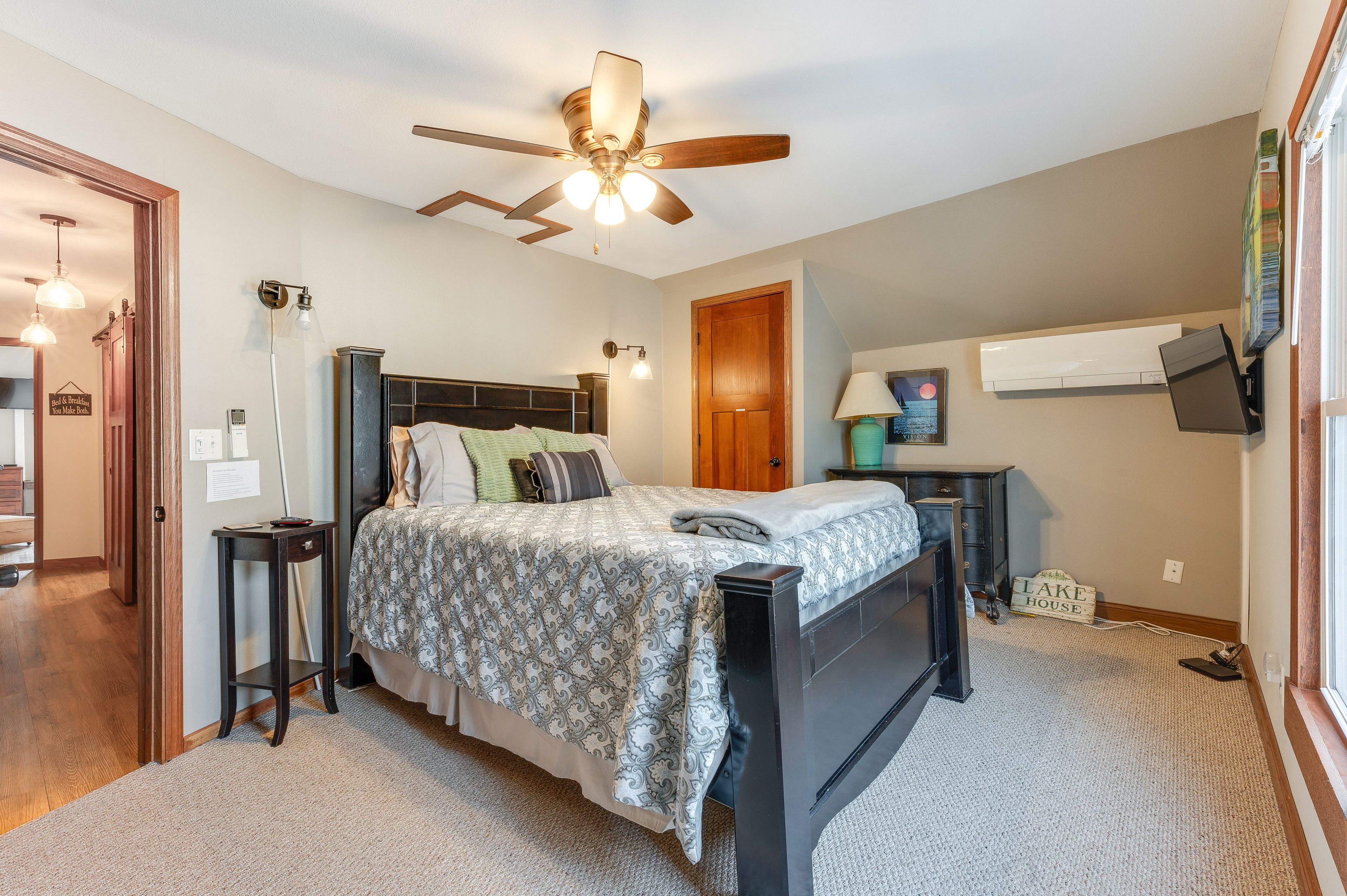 Bedroom 2 | Queen Bed | 2nd Floor