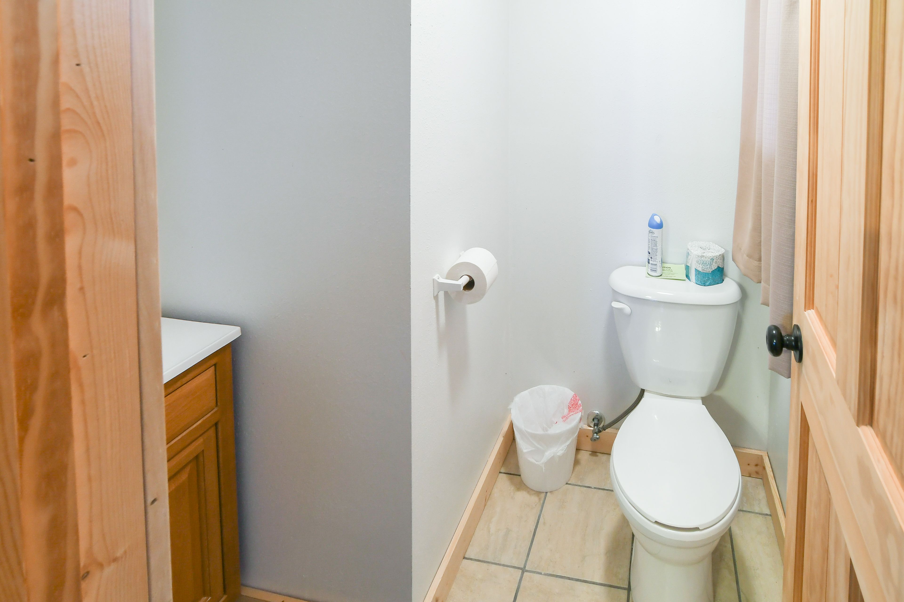 Half Bathroom | Basement Level