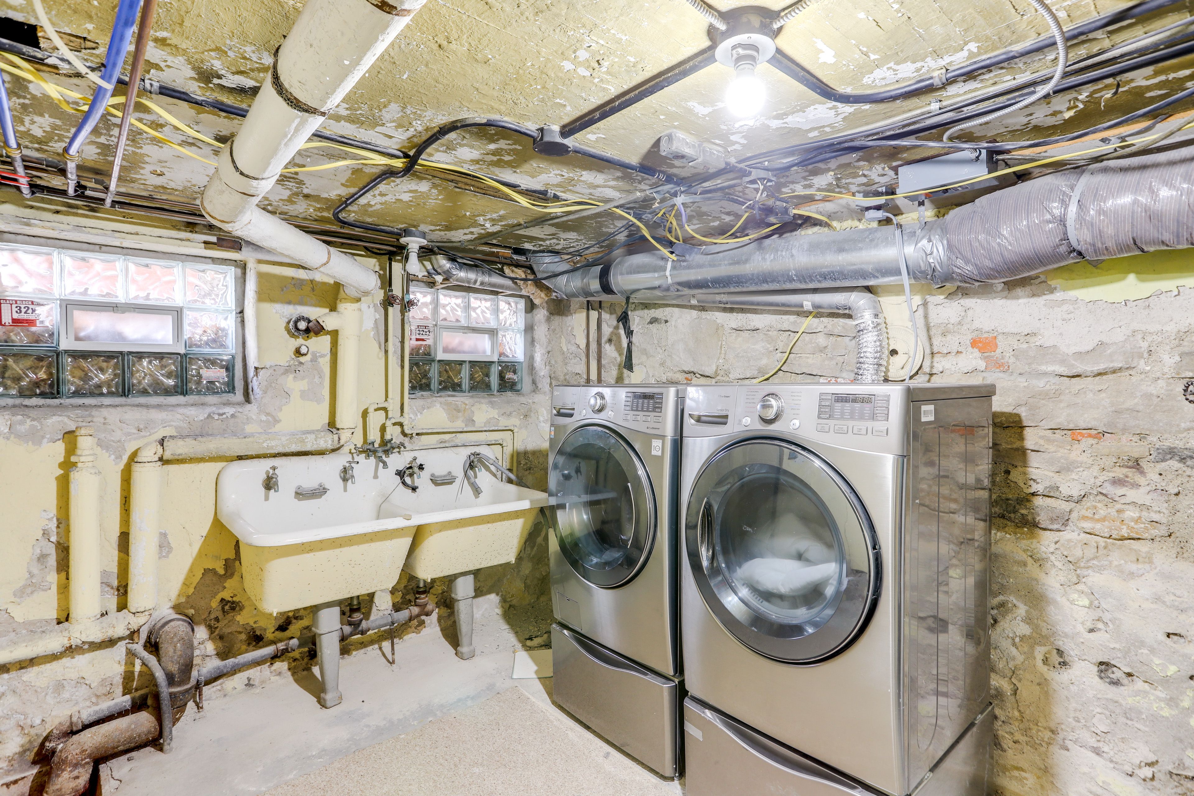 Washer & Dryer