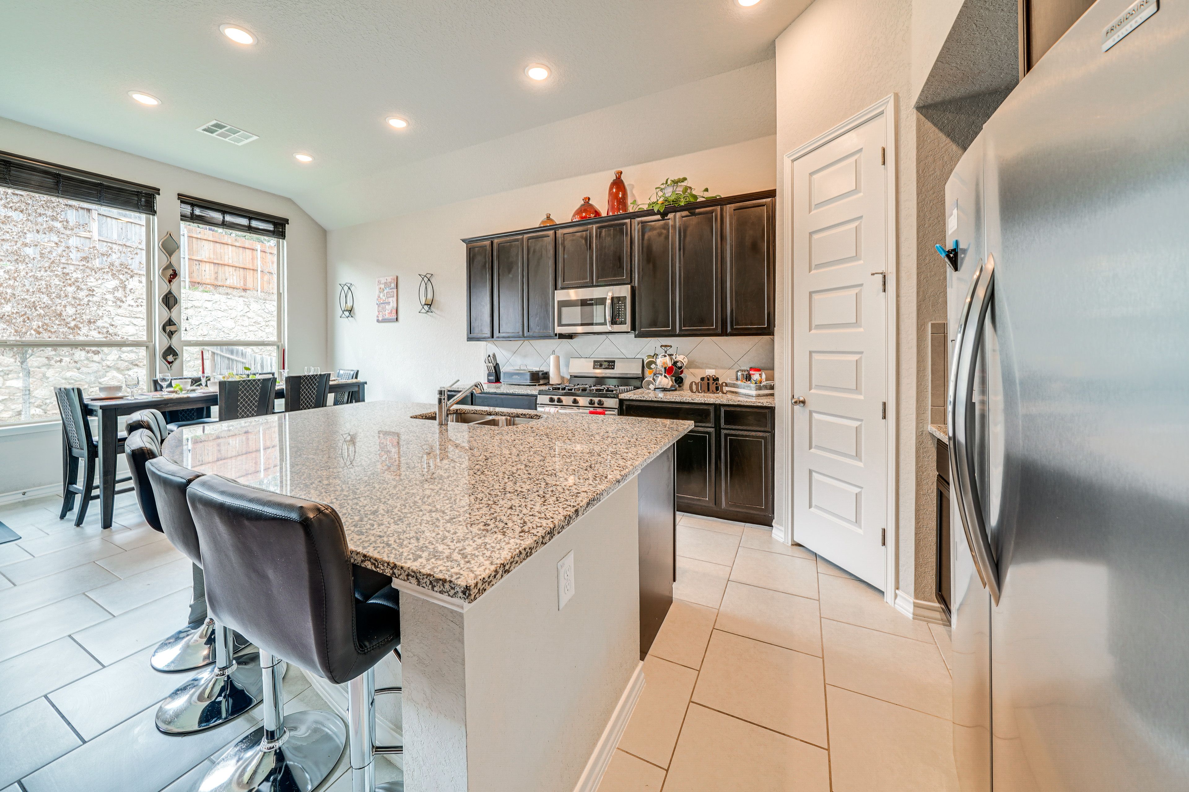 Kitchen | Cooking Basics | Crockpot | Stainless Steel Appliances