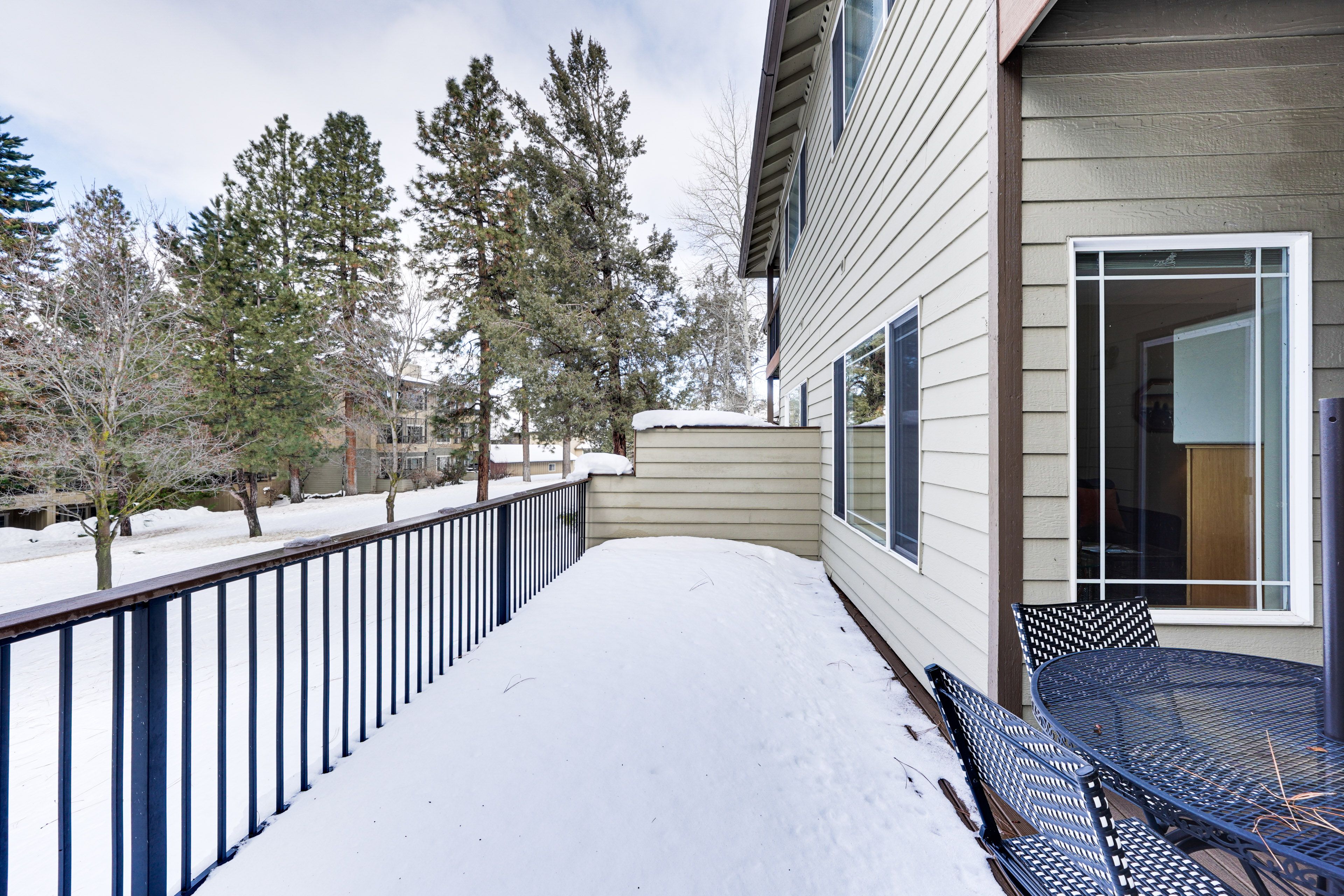 Deck | Gas Grill | Dining Area
