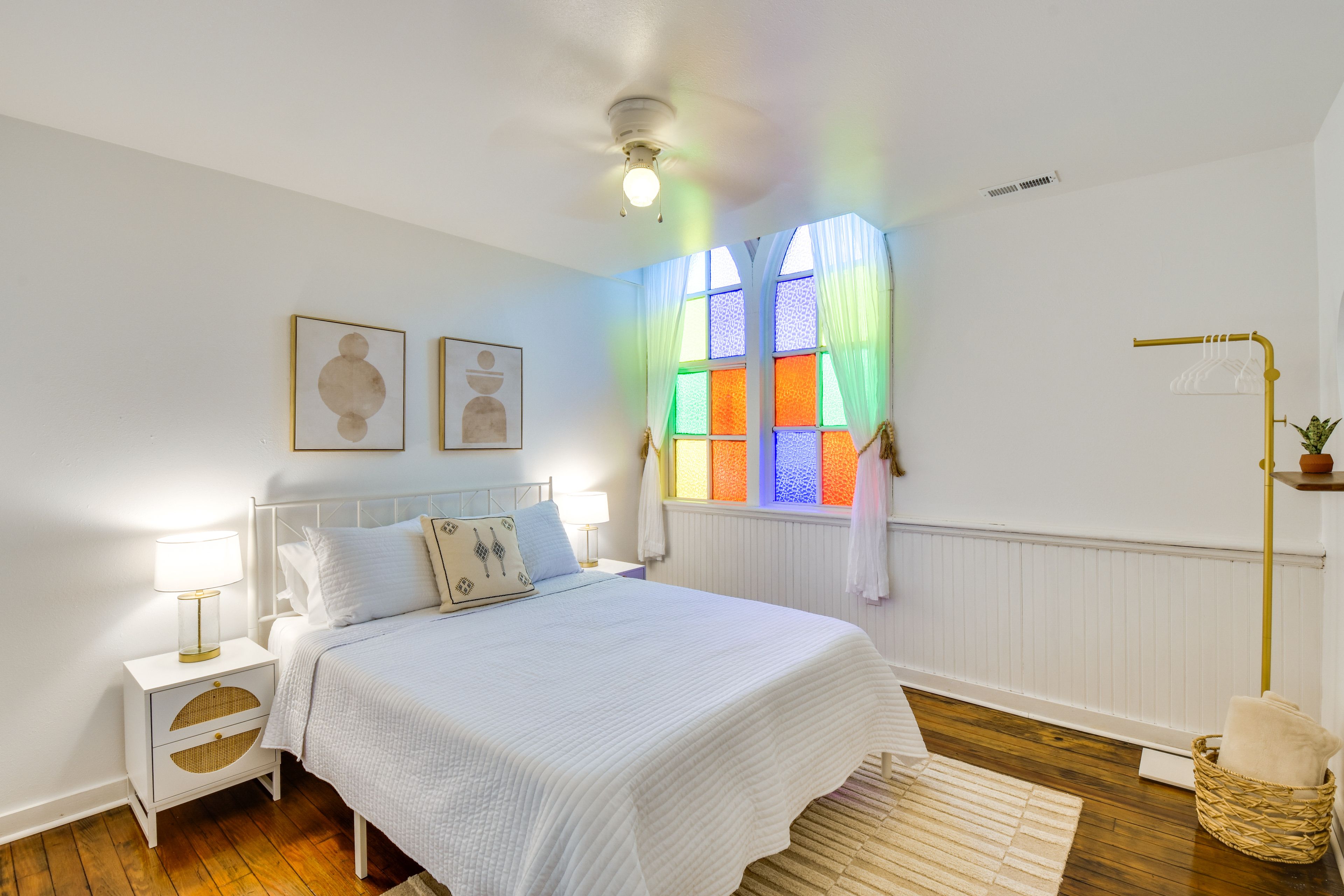 Bedroom 1 | Queen Bed | Linens Provided