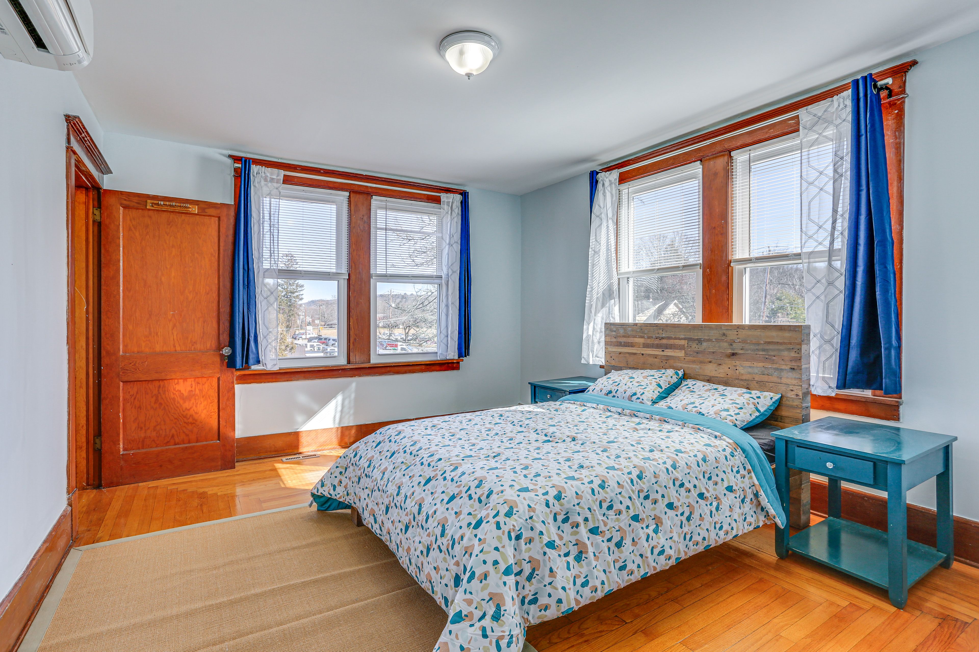 Bedroom 1 | Full Bed | Linens Provided | 2nd Floor