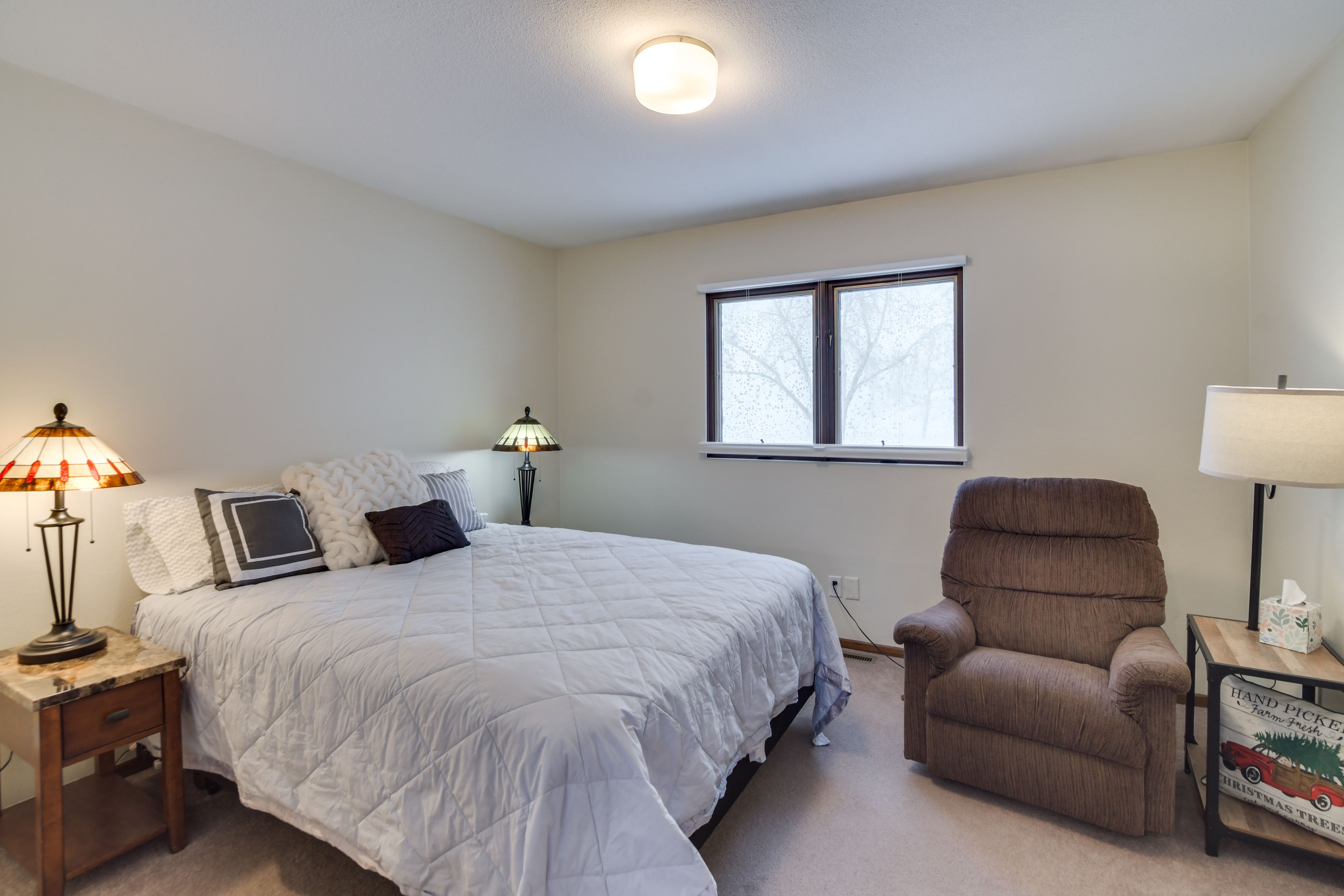 Bedroom 3 | Queen Bed | 2nd Floor