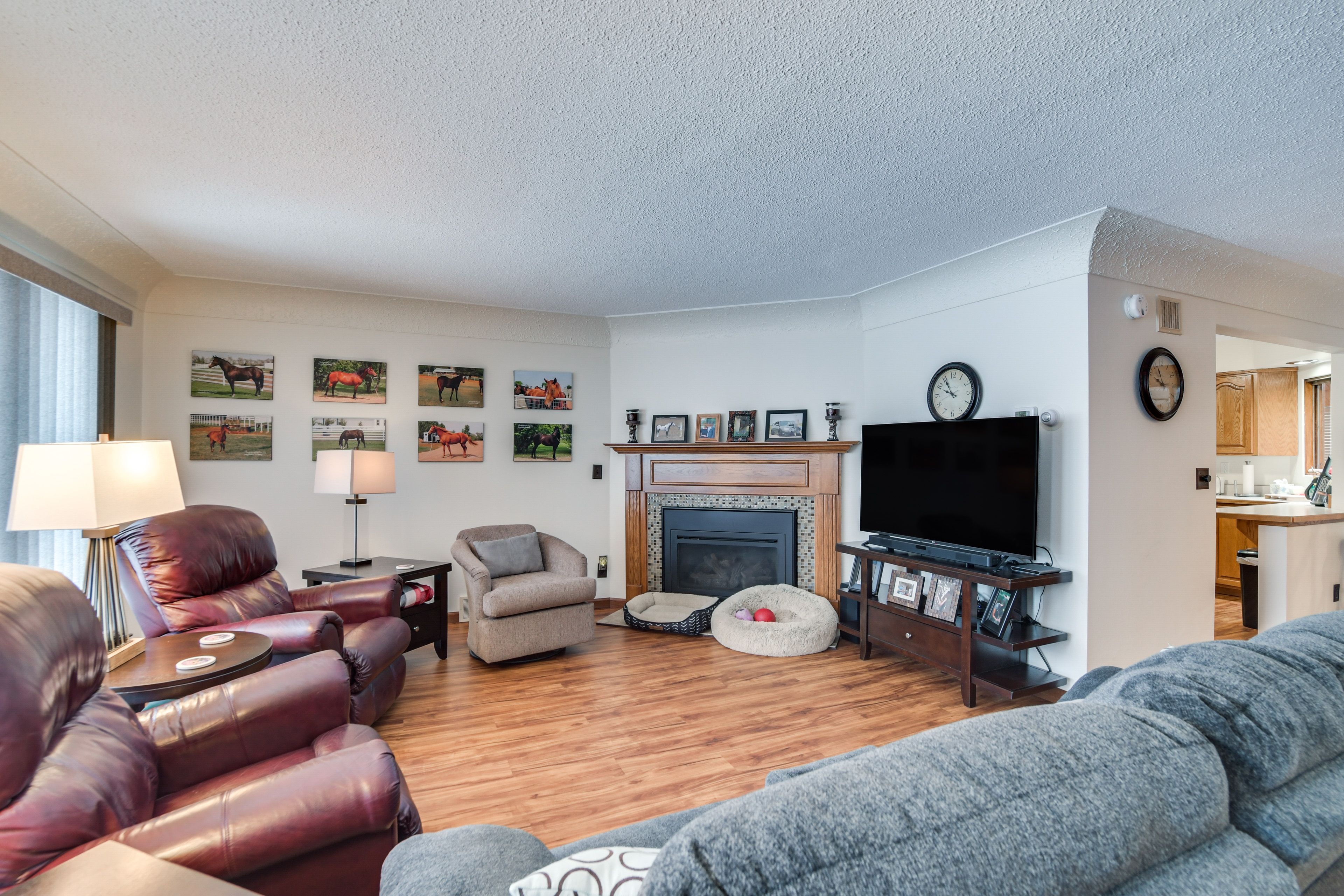 Moorhead Vacation Rental | 3BR | 2.5BA | 2,743 Sq Ft | Stairs Required