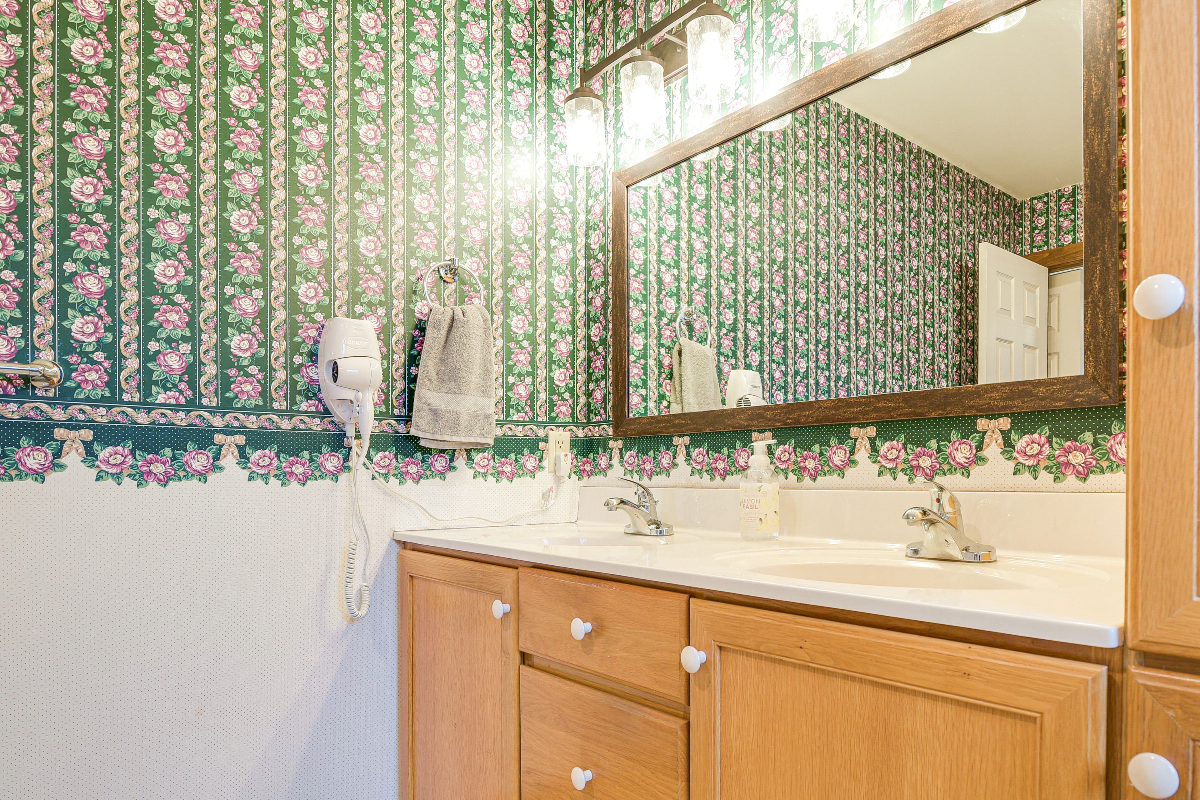 Bathroom | Hair Dryer | 2nd Floor