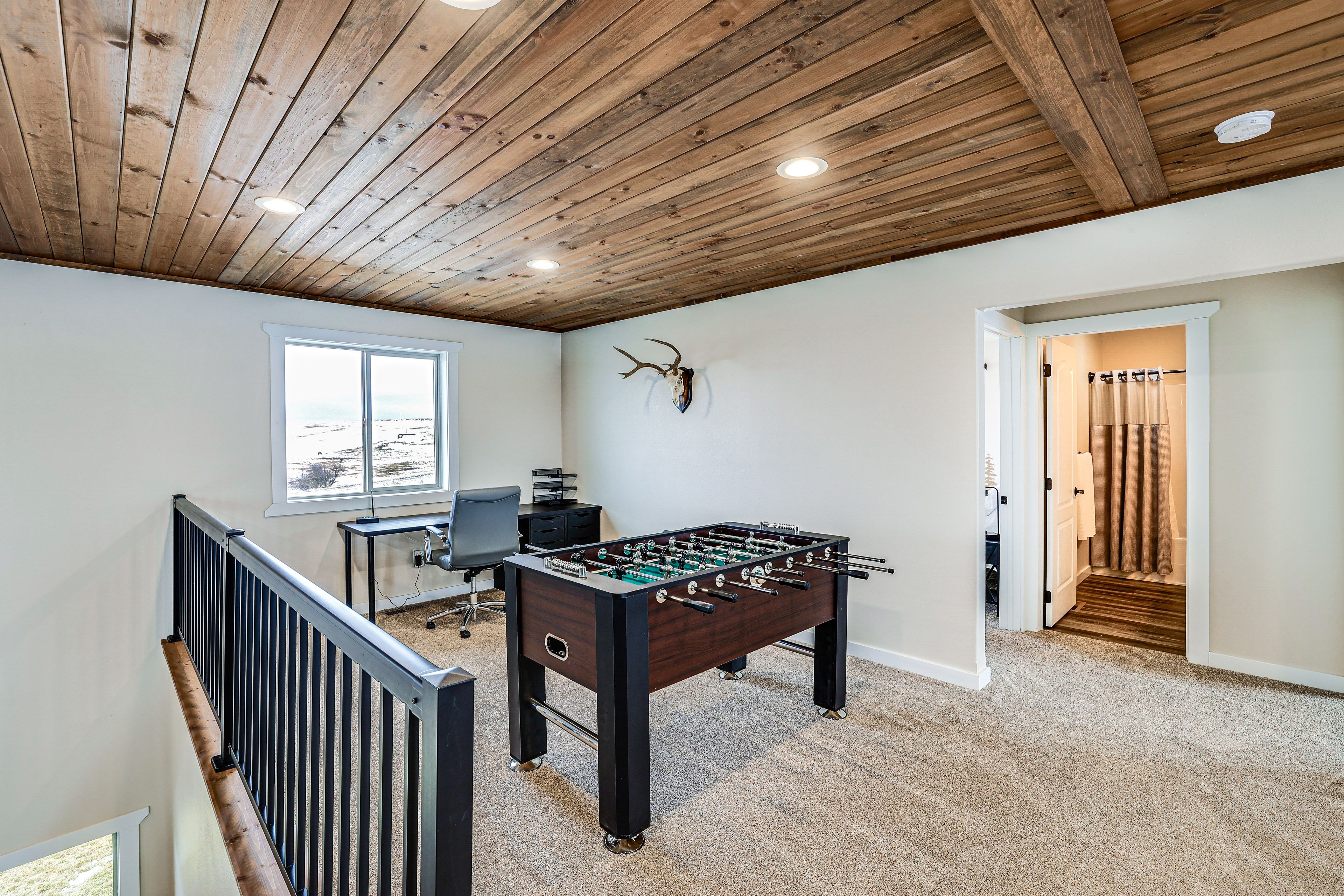Upstairs Living Room | Queen Sleeper Sofa | Dedicated Workspace | 2nd Floor