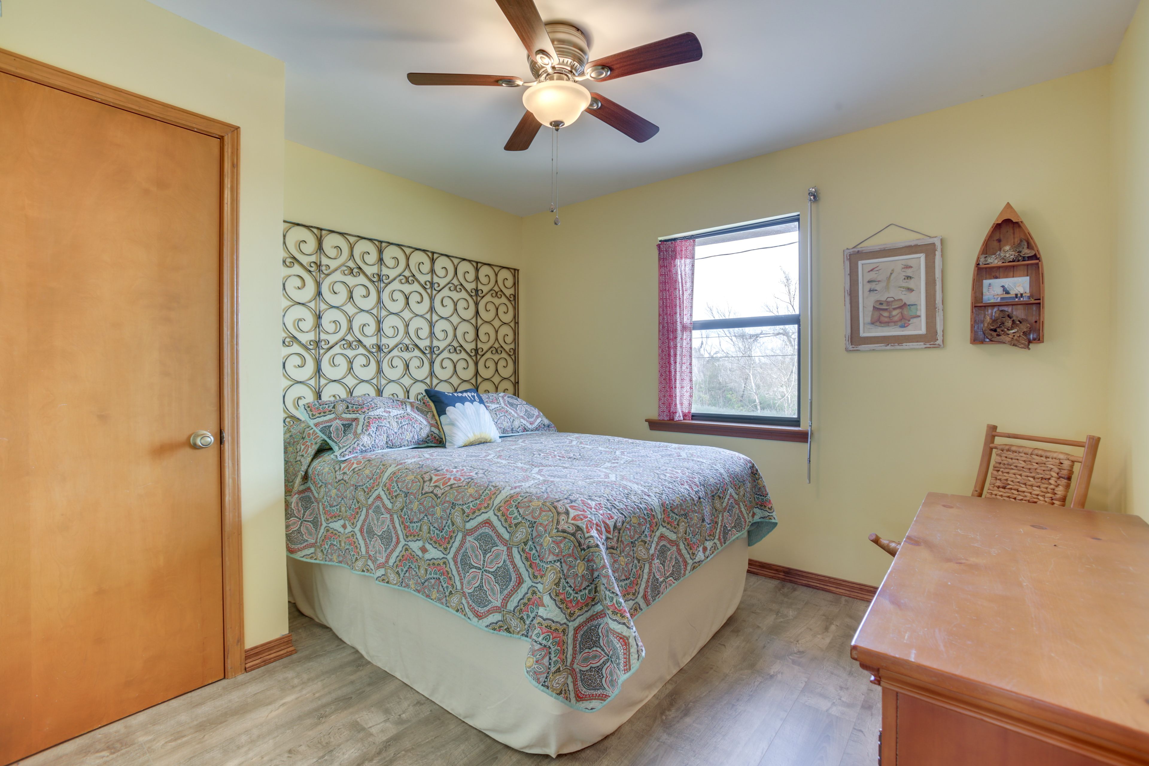 Bedroom 2 | Main Level | Queen Bed