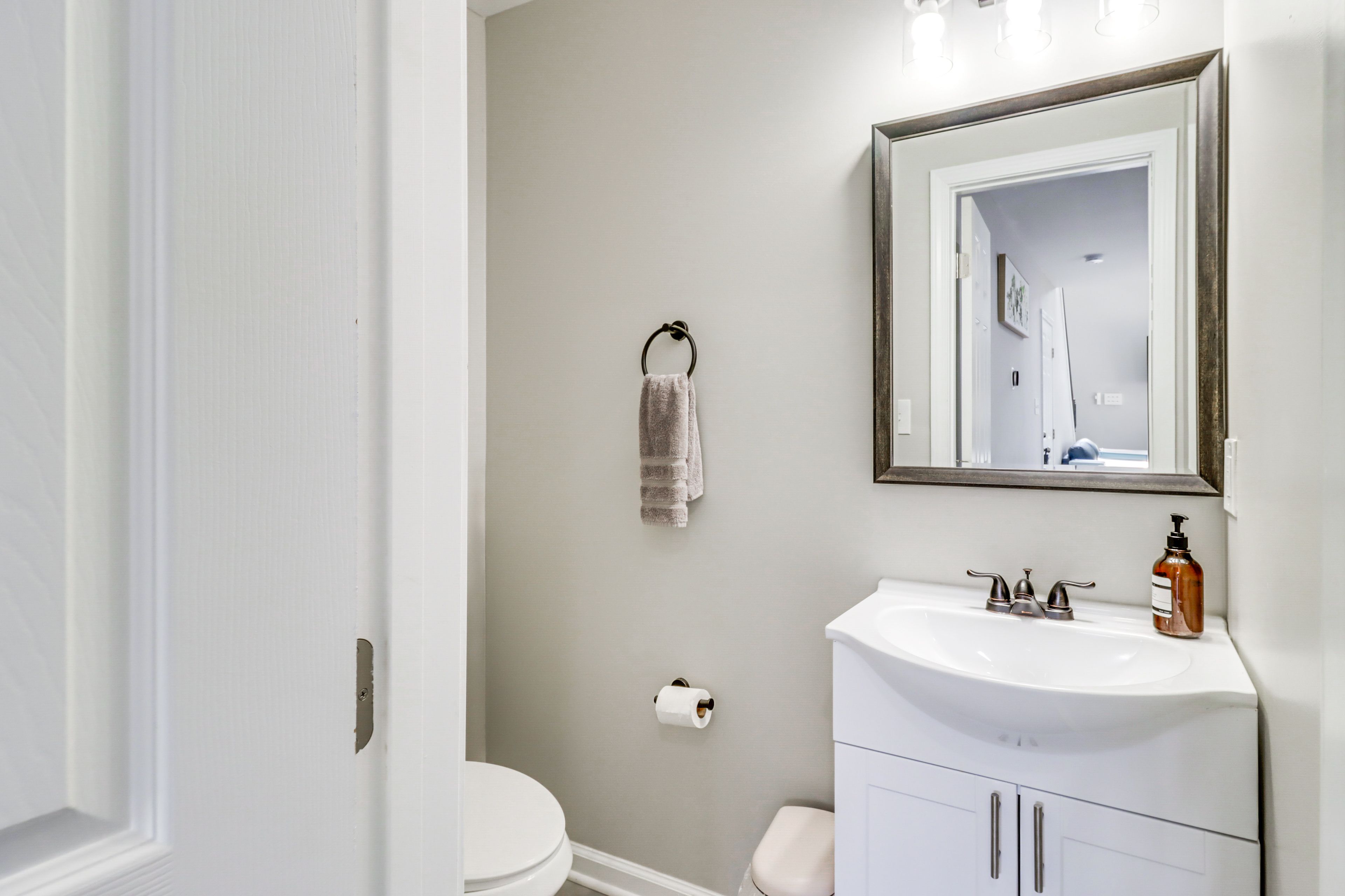 Half Bathroom | 1st Floor