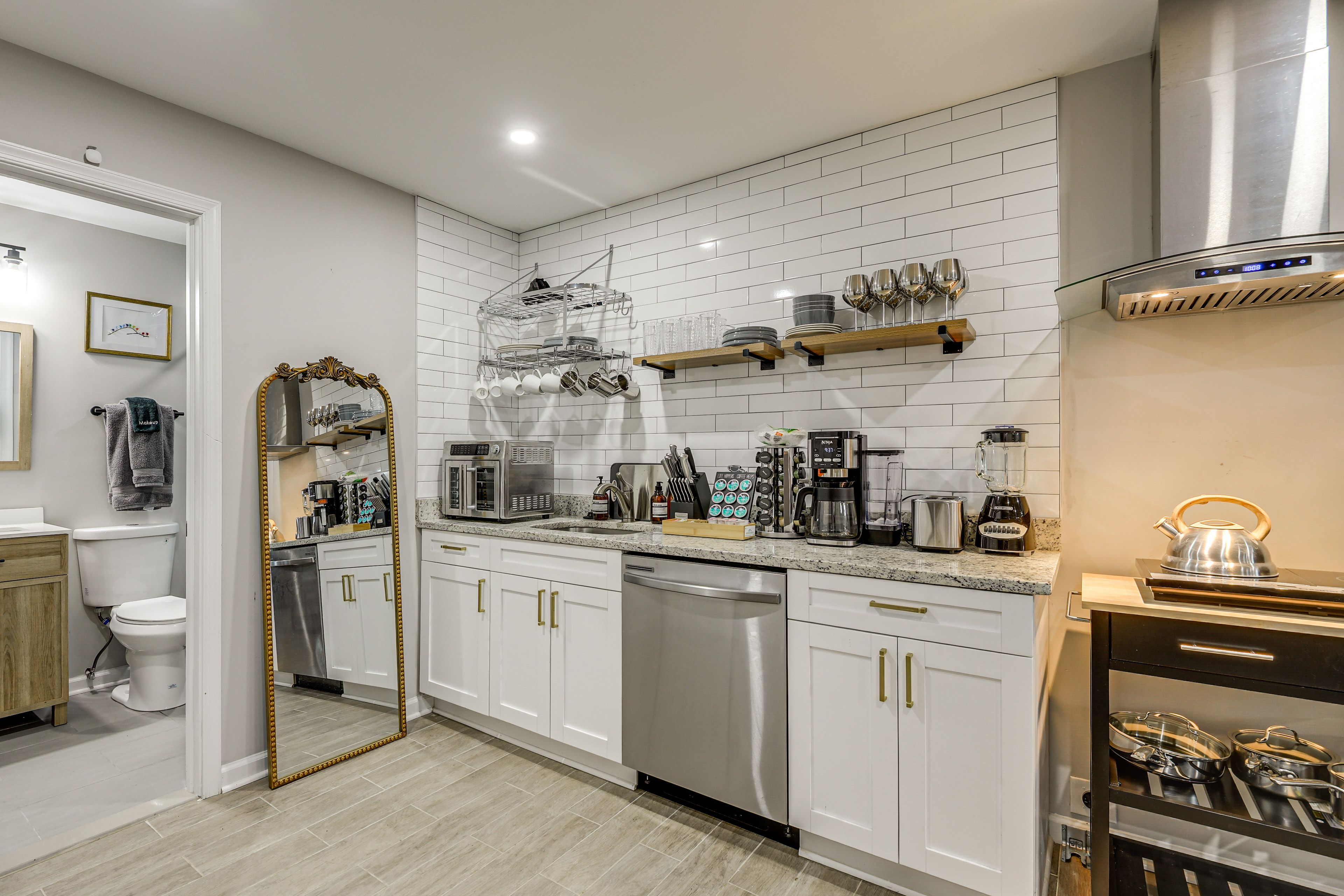 Kitchen | Cooking Basics | Keurig Coffee Maker | Paper Towels/Trash Bags