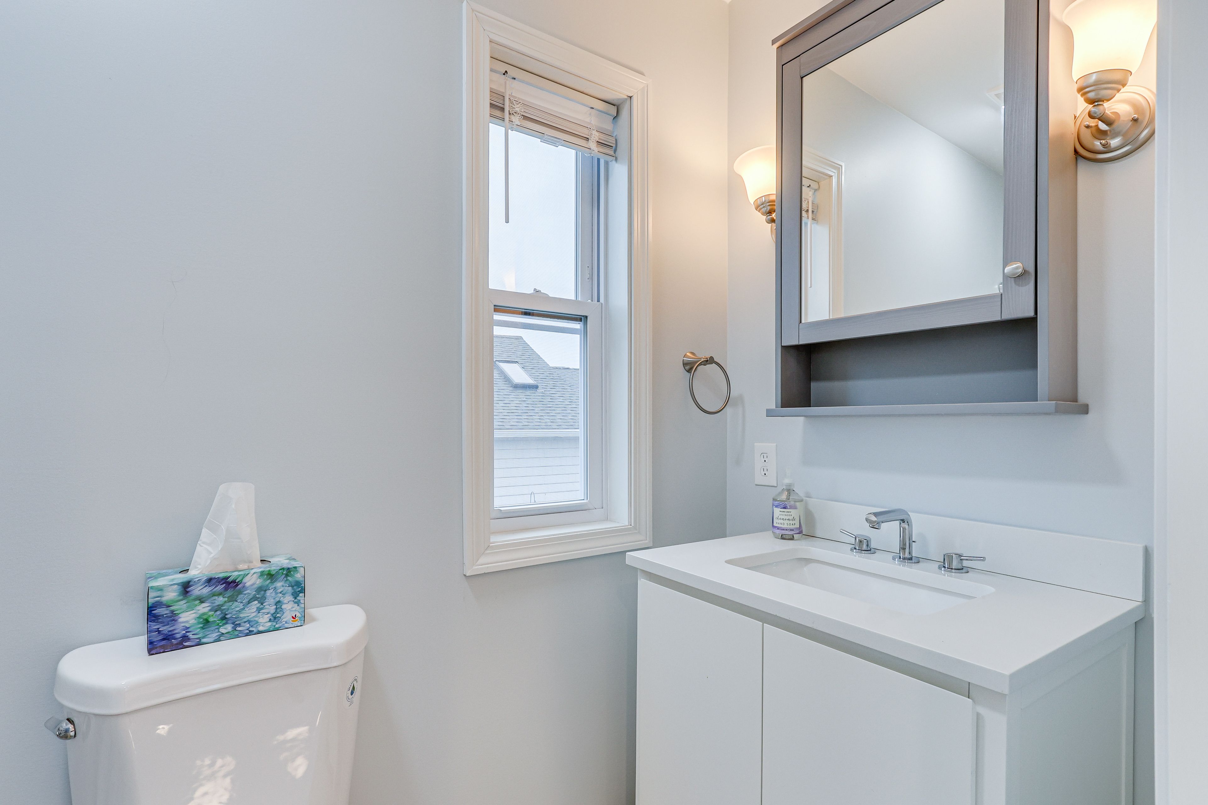 En-Suite Bathroom | 2nd Floor