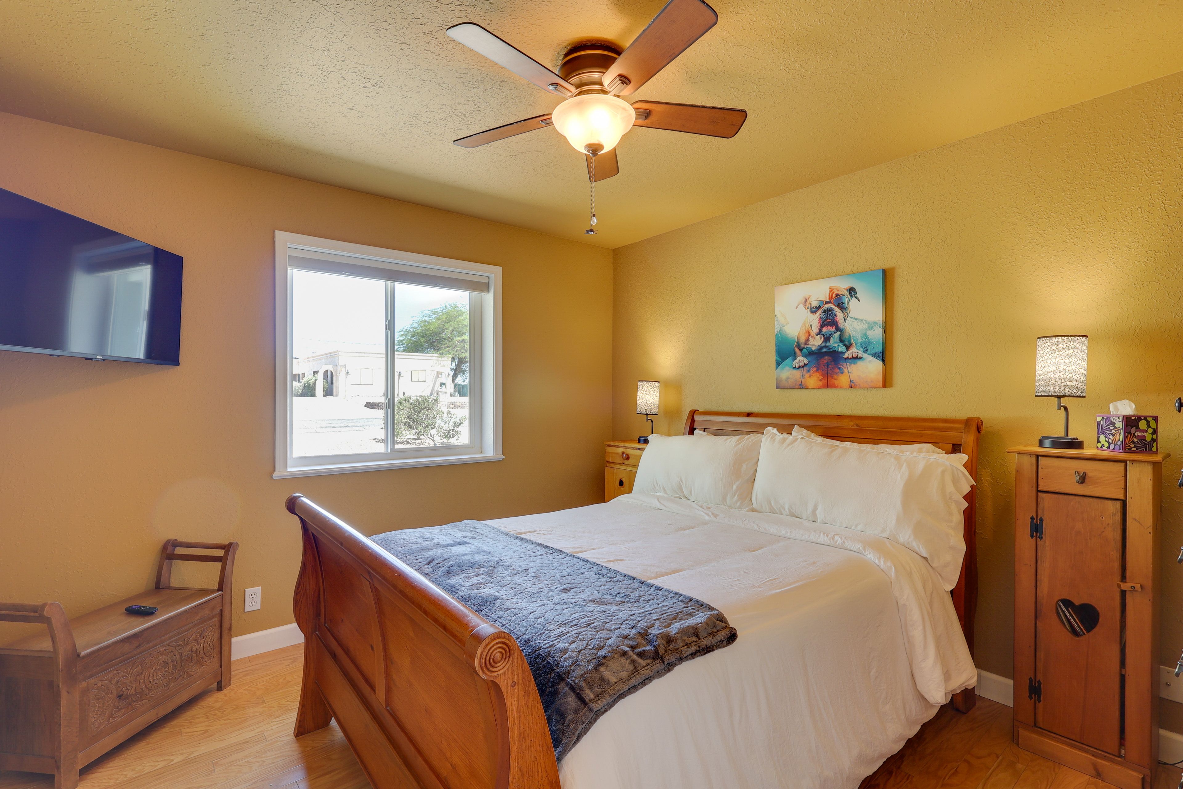 Bedroom 3 | Queen Bed