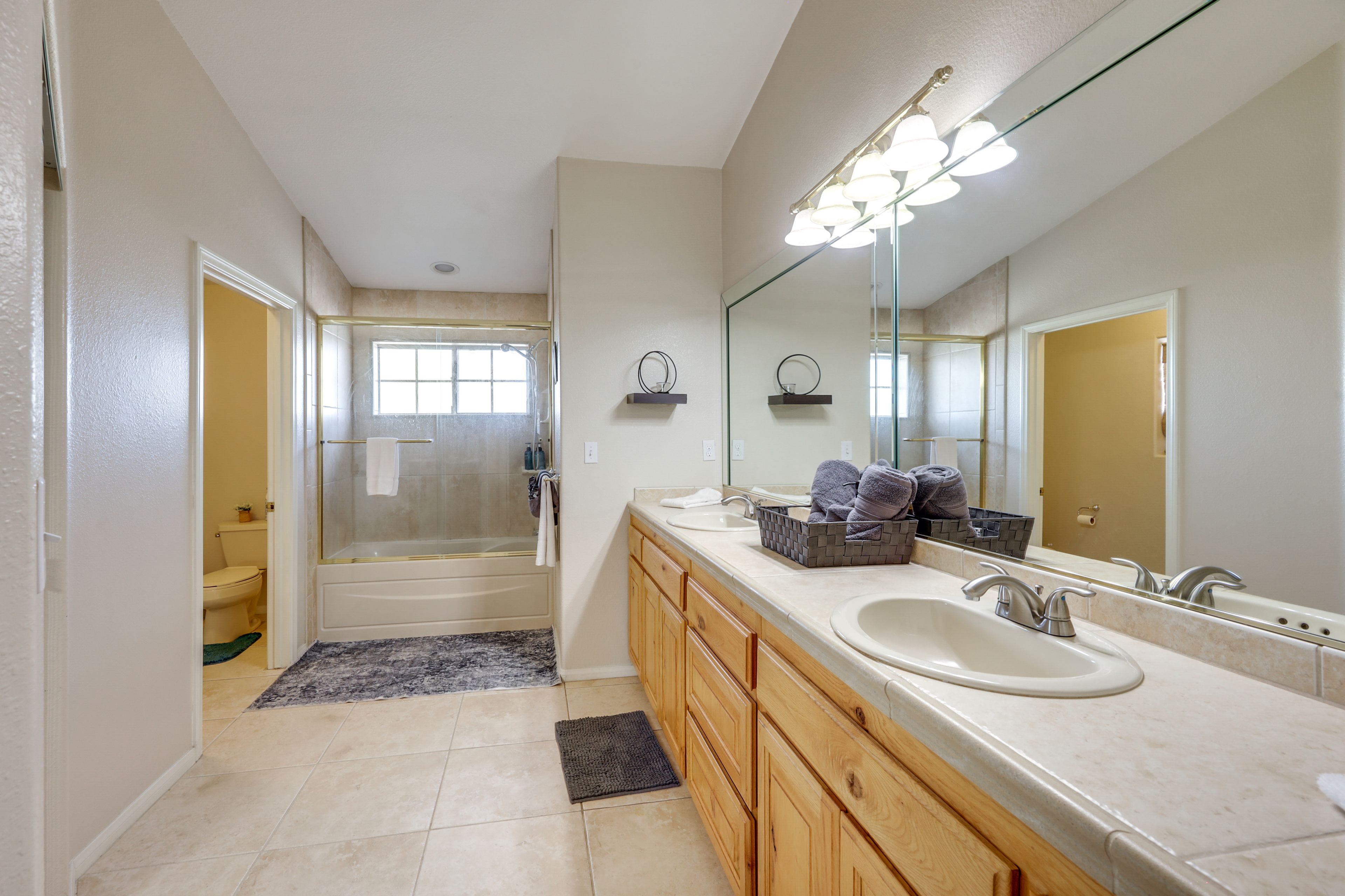 En-Suite Bathroom | Complimentary Toiletries