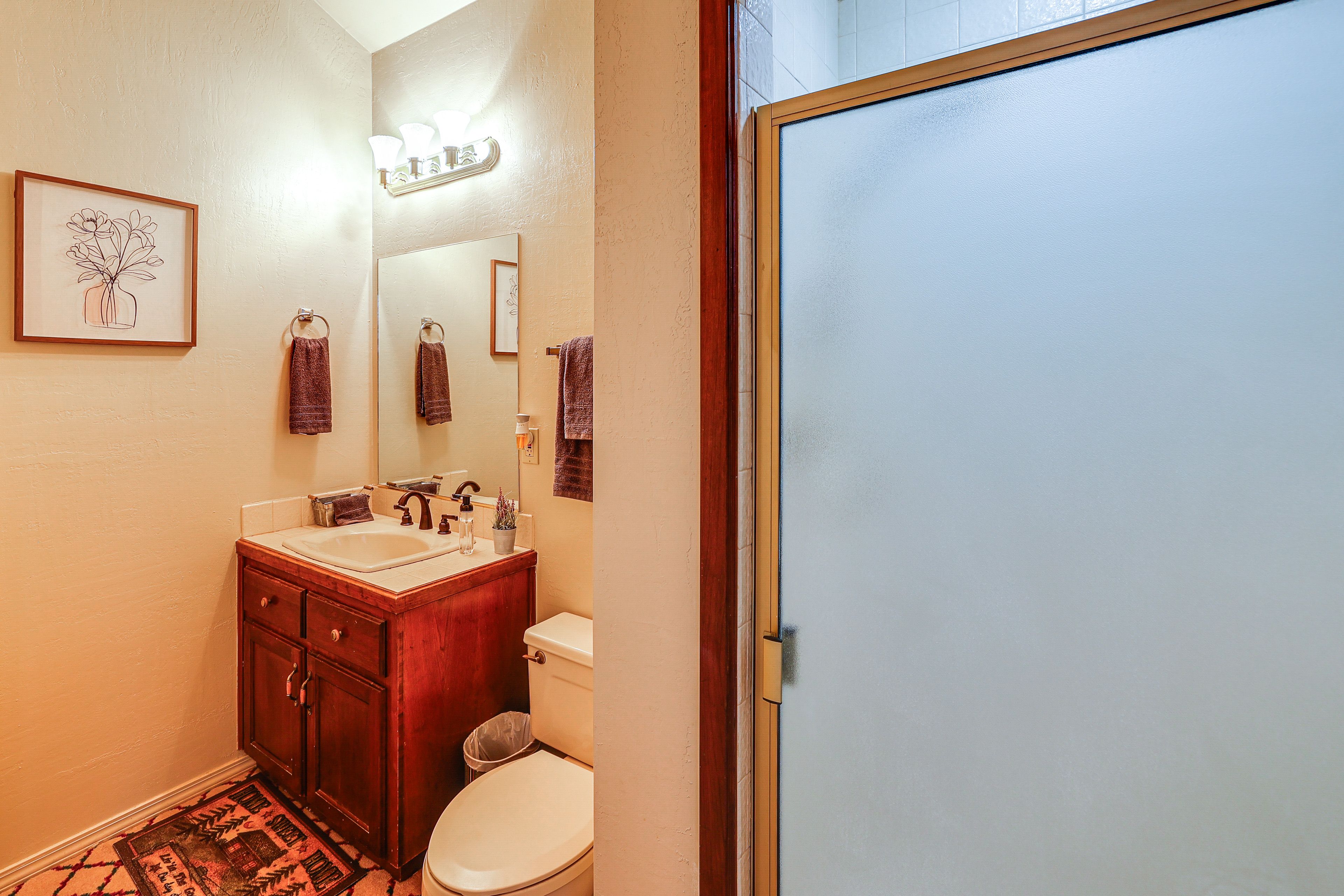 En-Suite Bathroom | Complimentary Toiletries | 2nd Floor