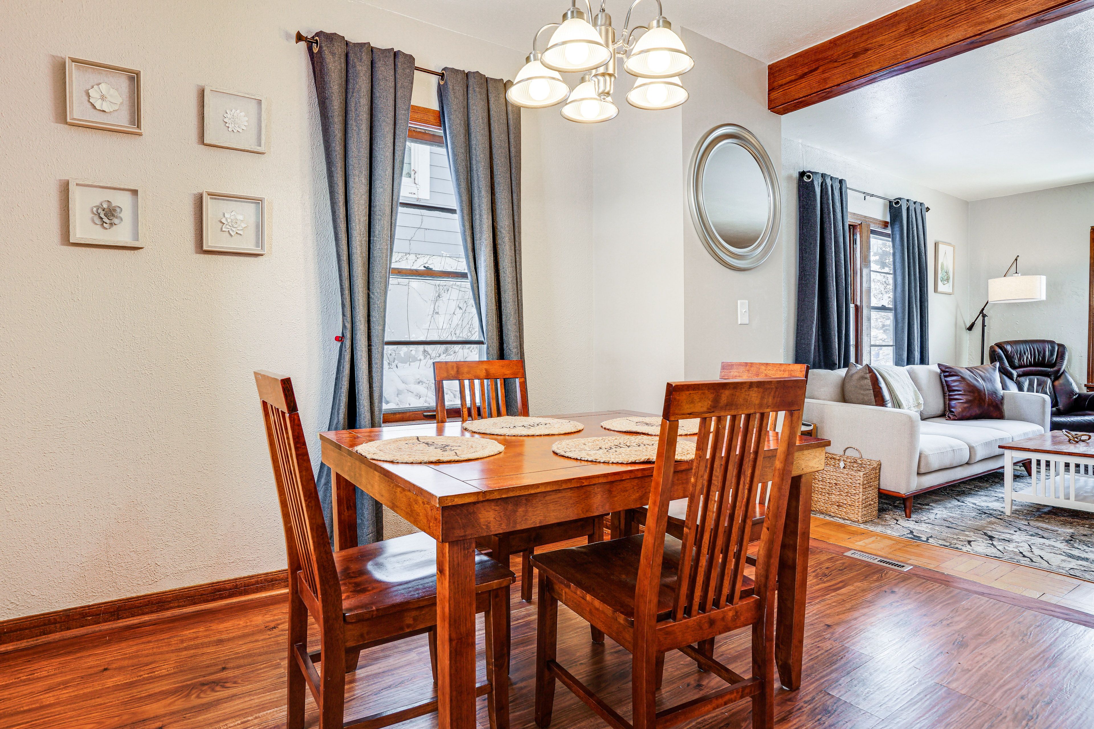Dining Area | Dishware/Flatware | 1st Floor