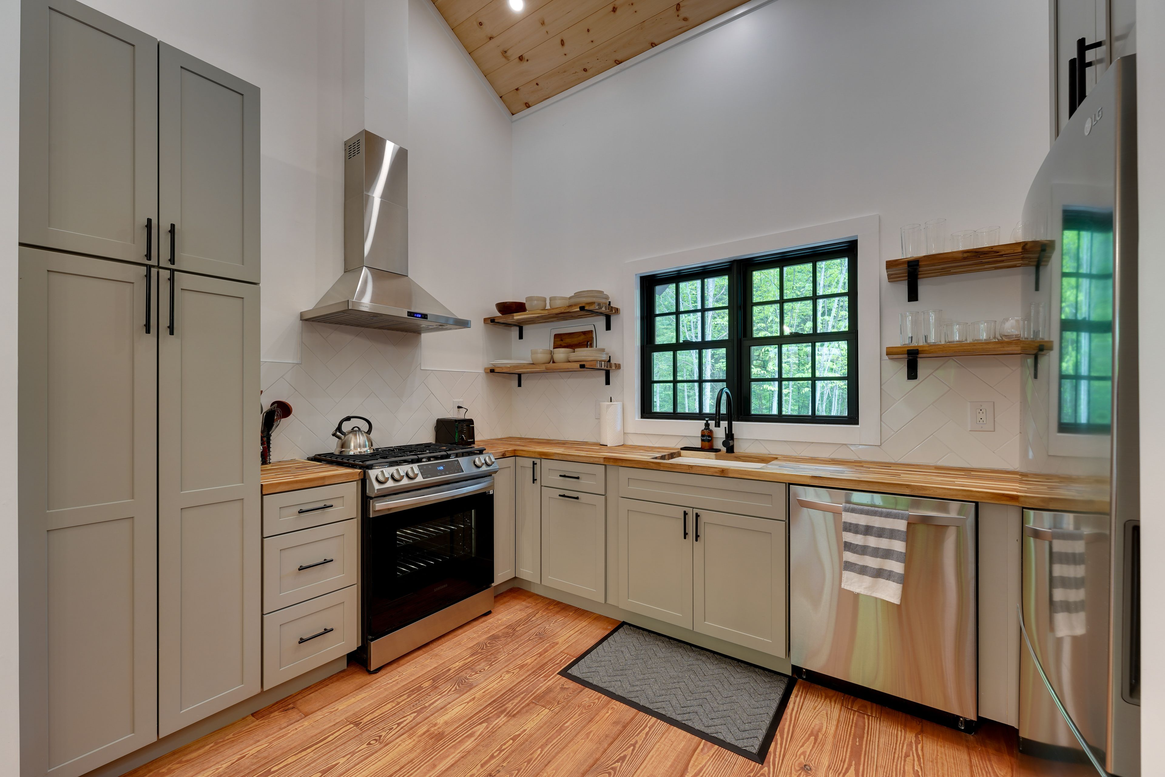 Kitchen | Cooking Basics | Drip Coffee Maker | Dishwasher