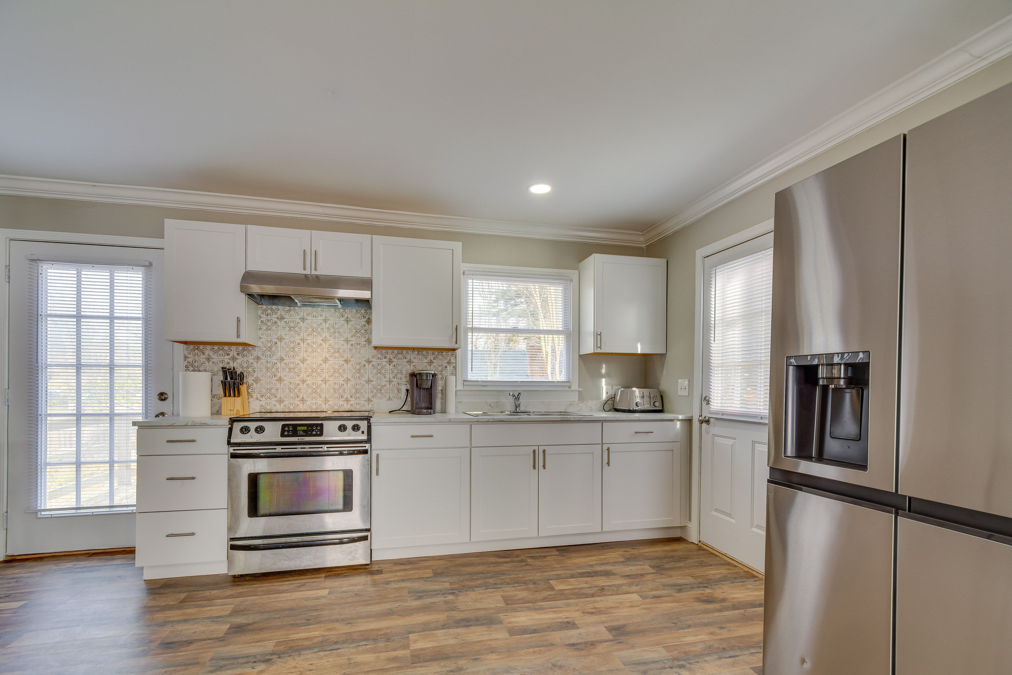 Well-Equipped Kitchen