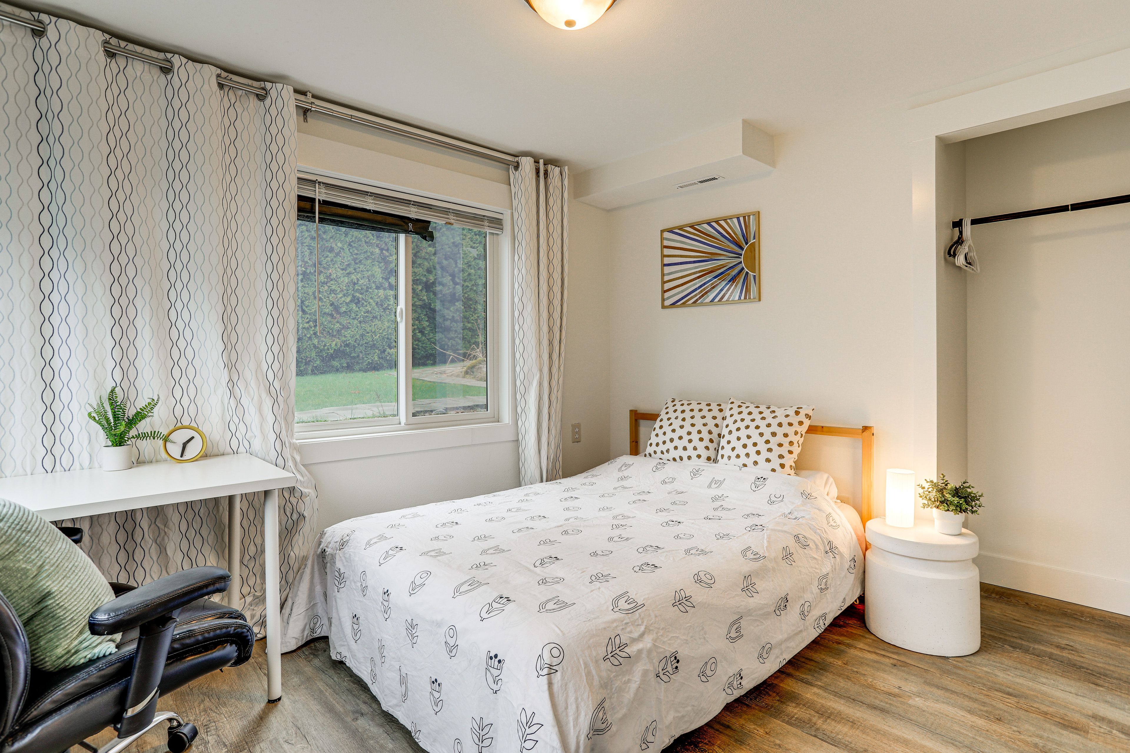 Bedroom 2 | Full Bed | Dedicated Workspace