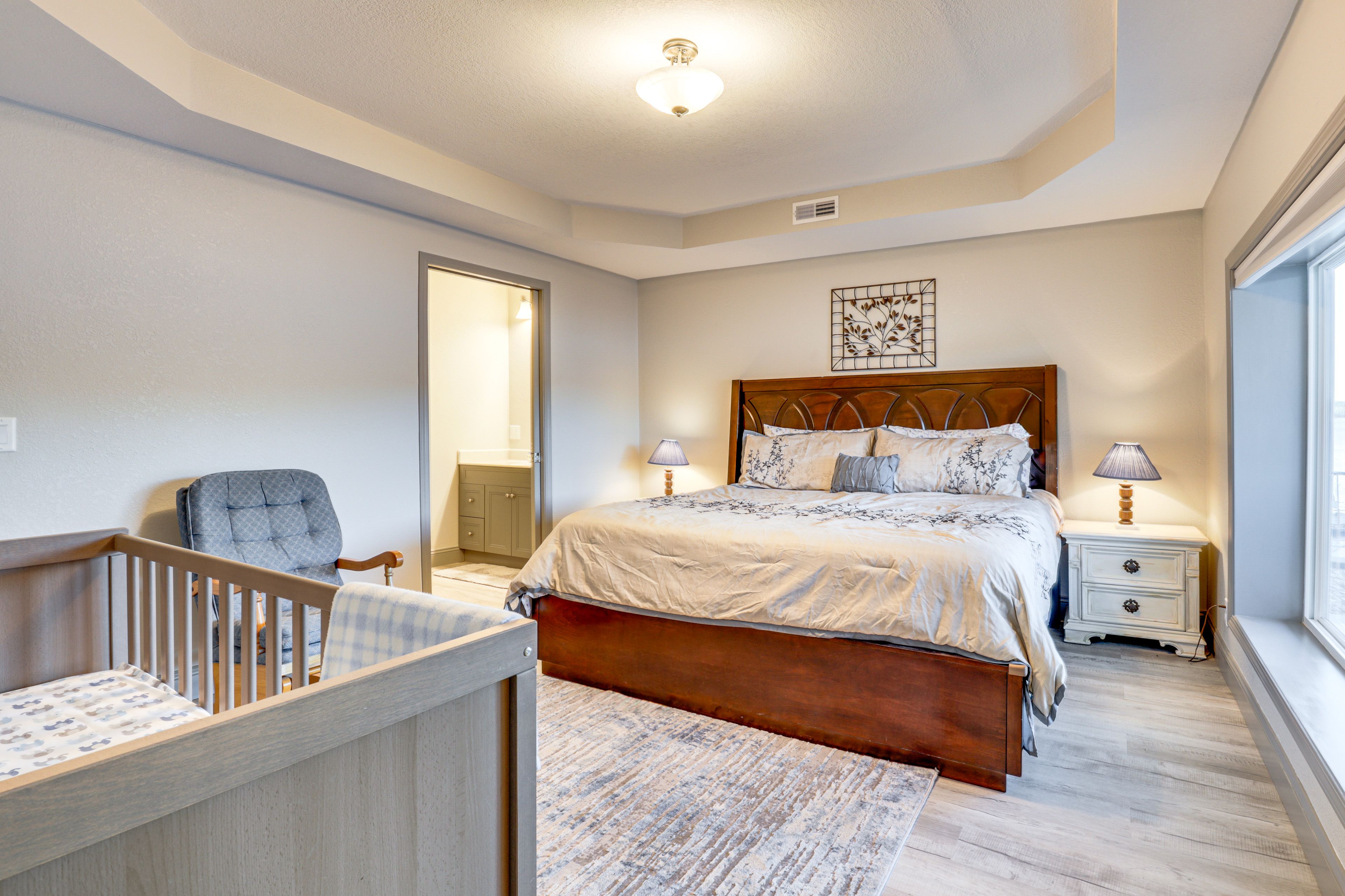 Bedroom 3 | King Bed | Crib | Lower Level