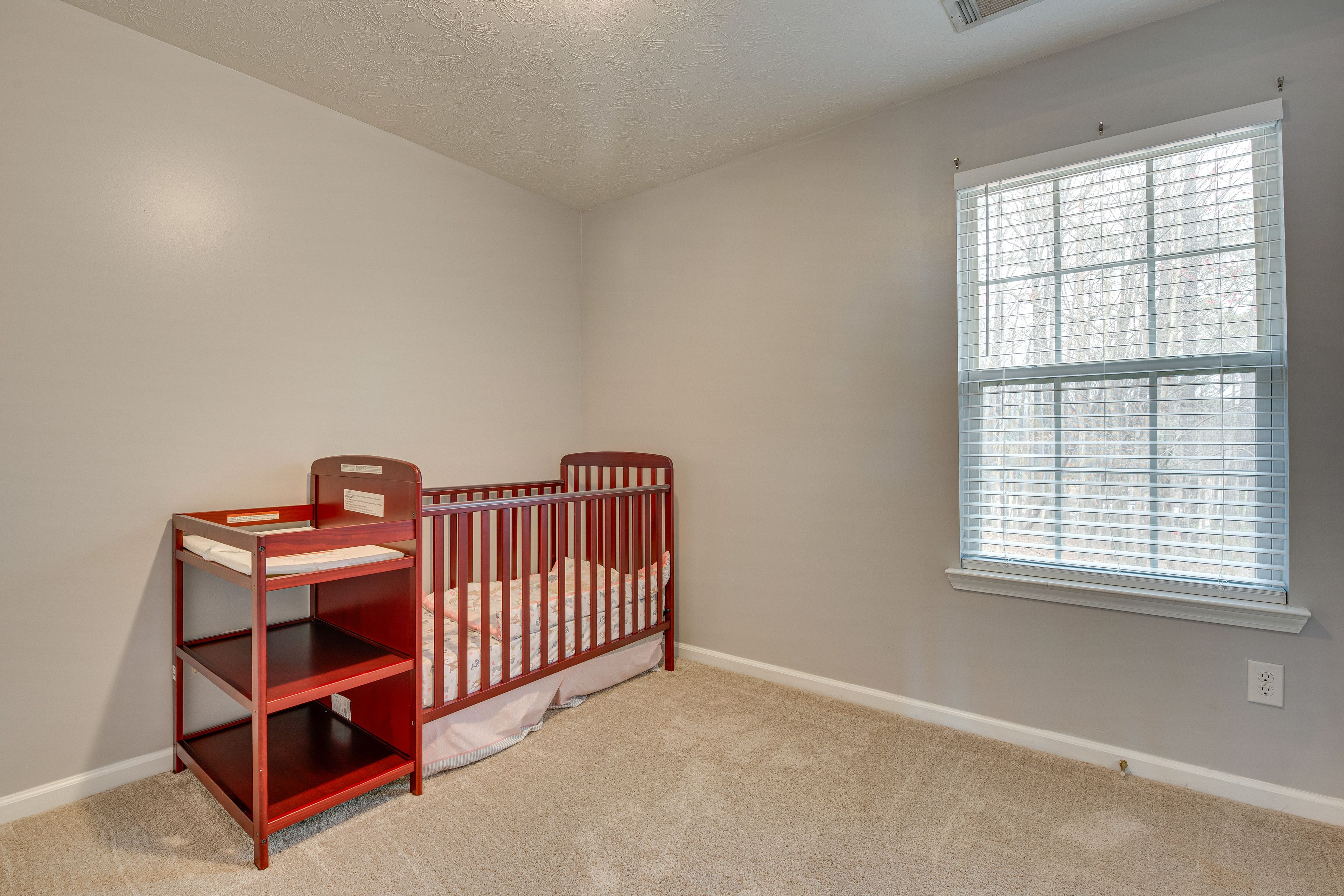 Bonus Room | Crib | 2nd Floor