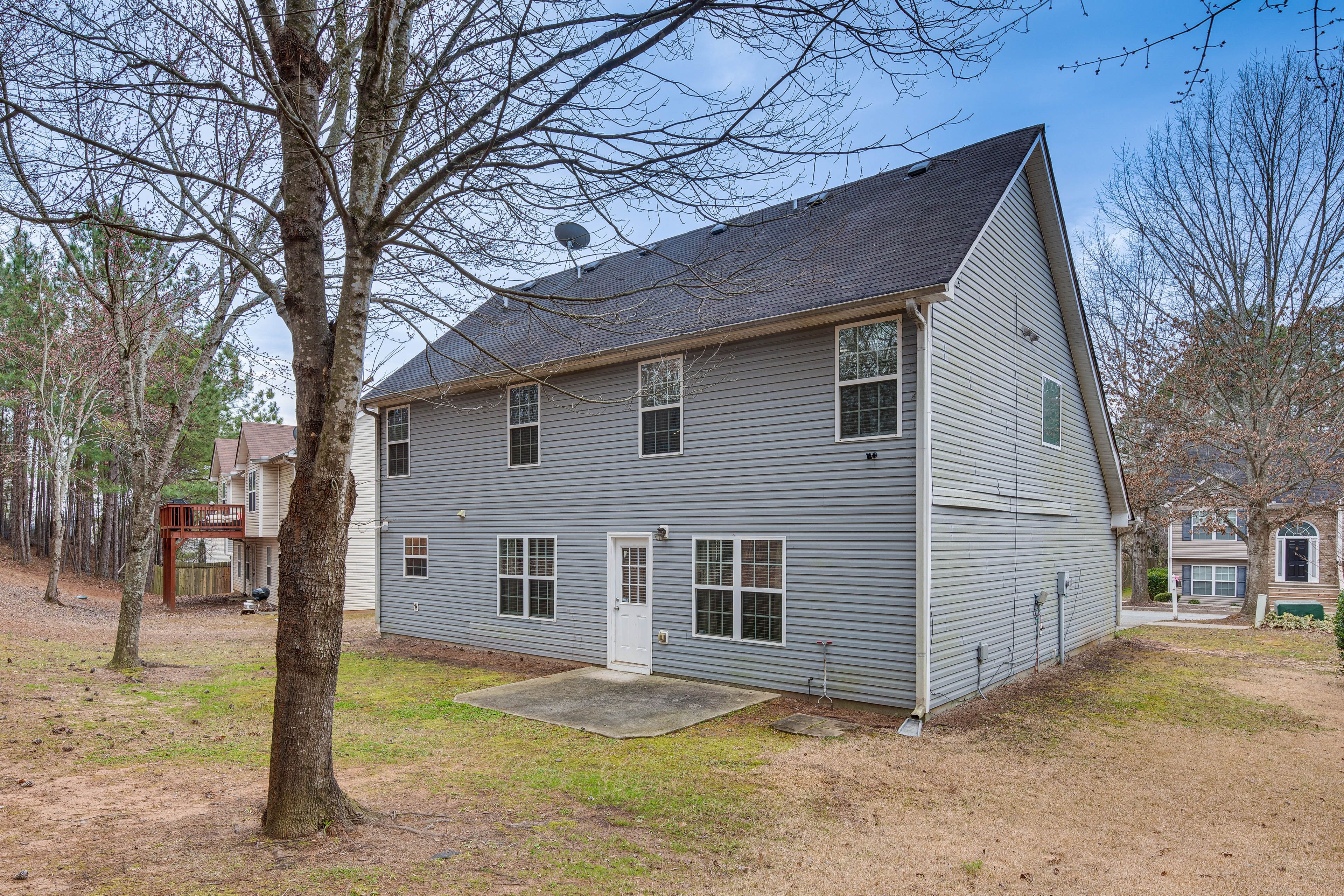 House Exterior | Private Backyard