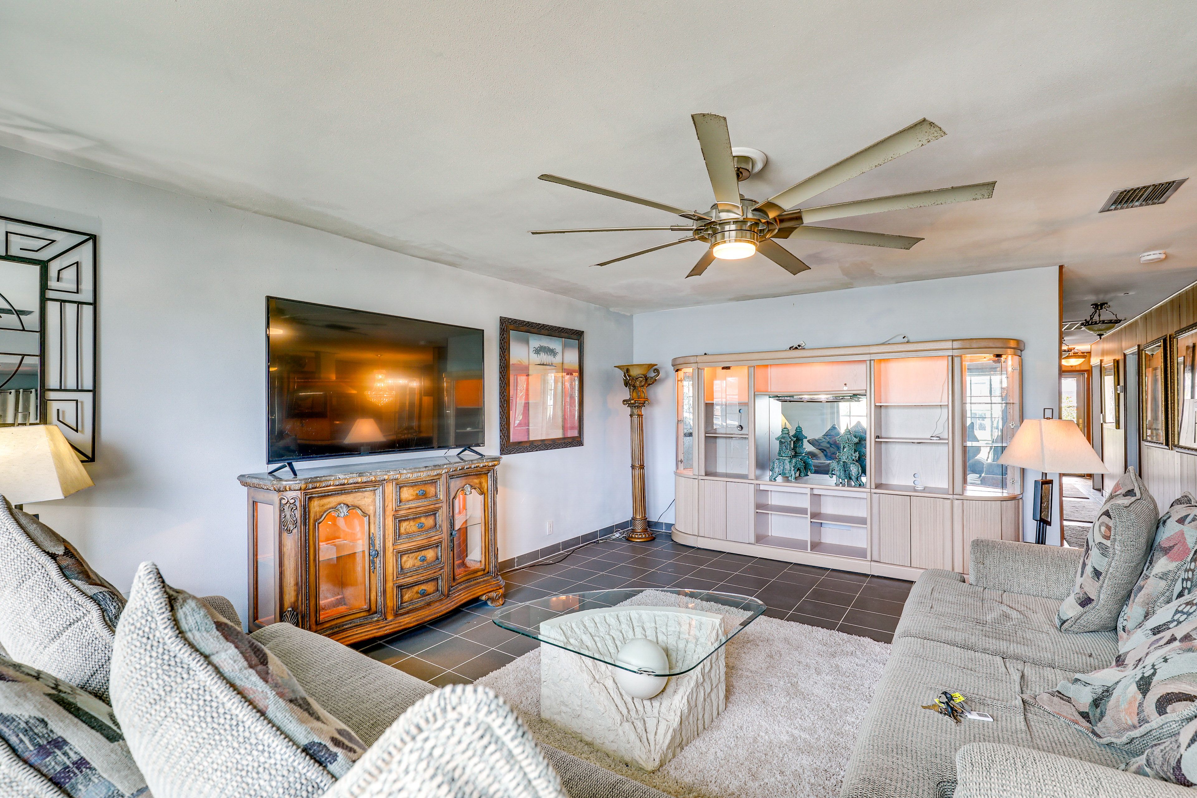 Living Area | Flat-Screen TV