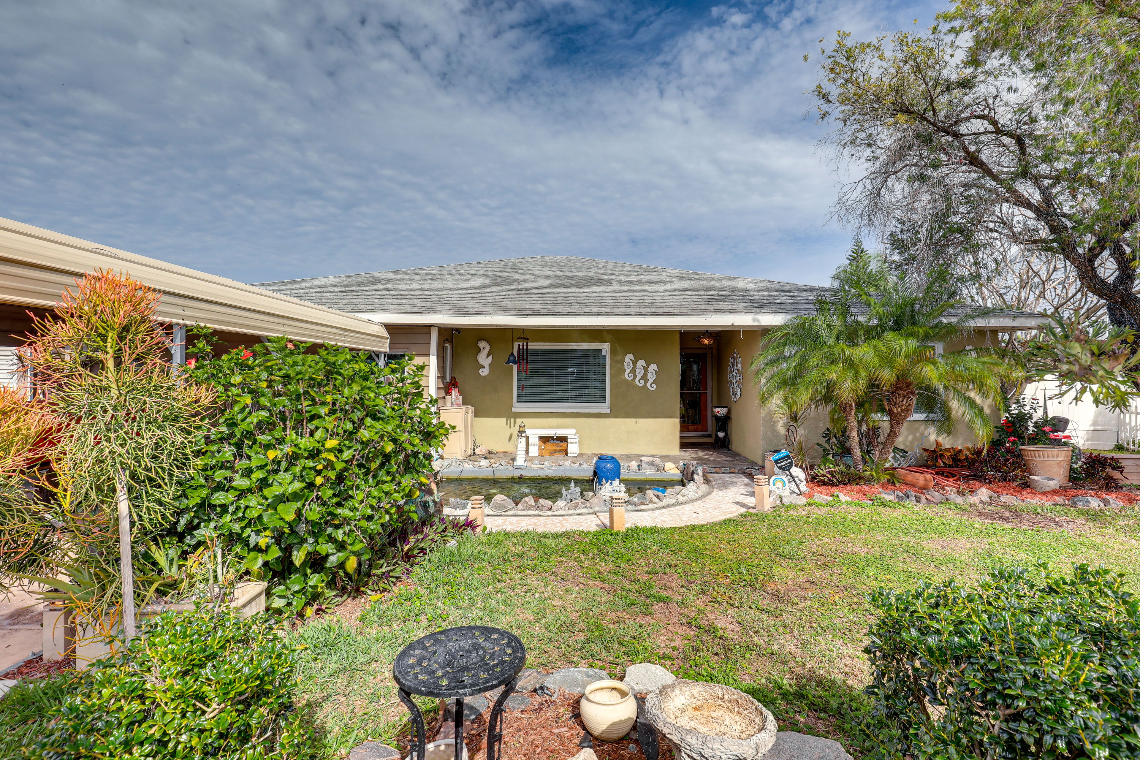 House Exterior | Keyless Entry