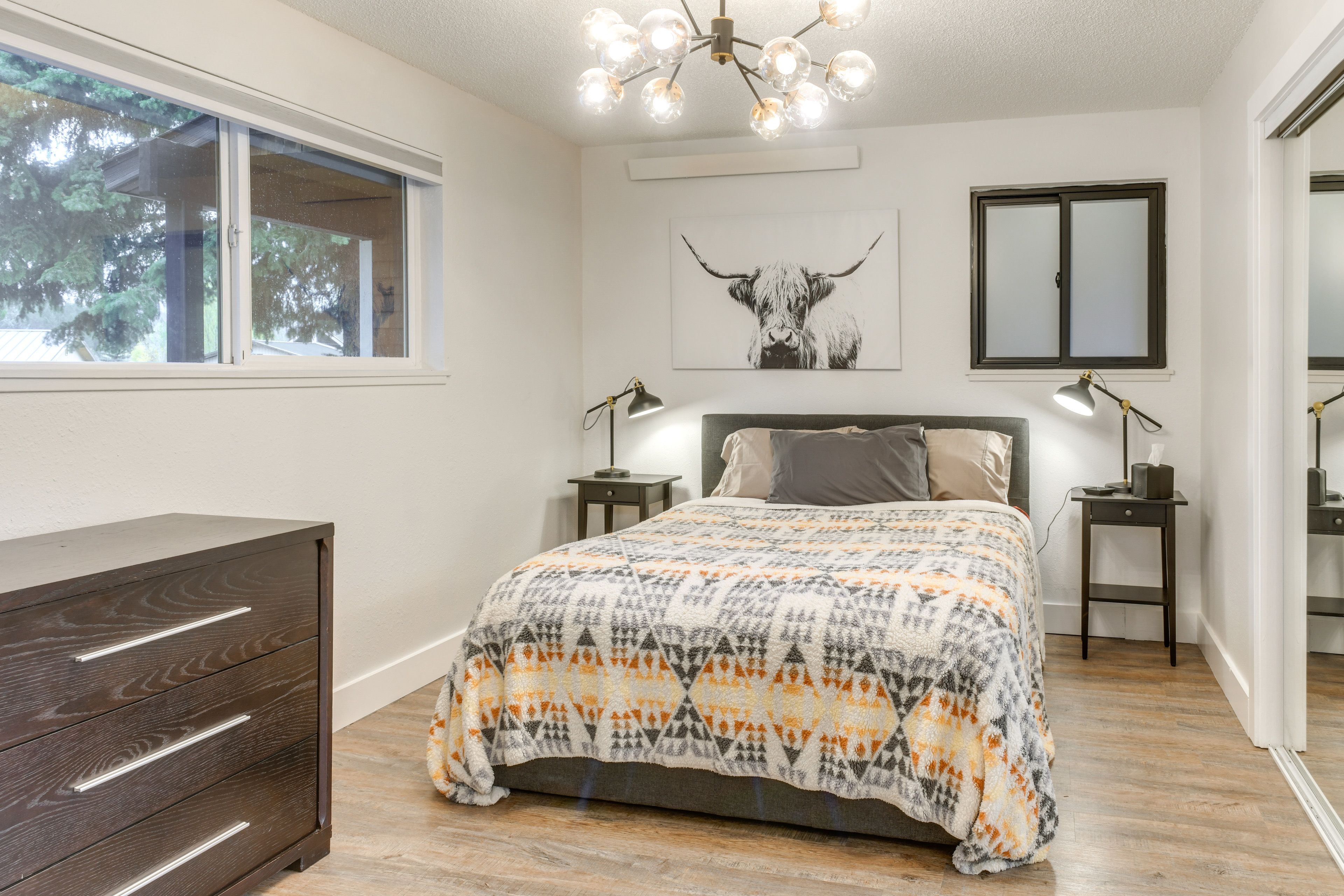 Bedroom 3 | Queen Bed | 1st Floor