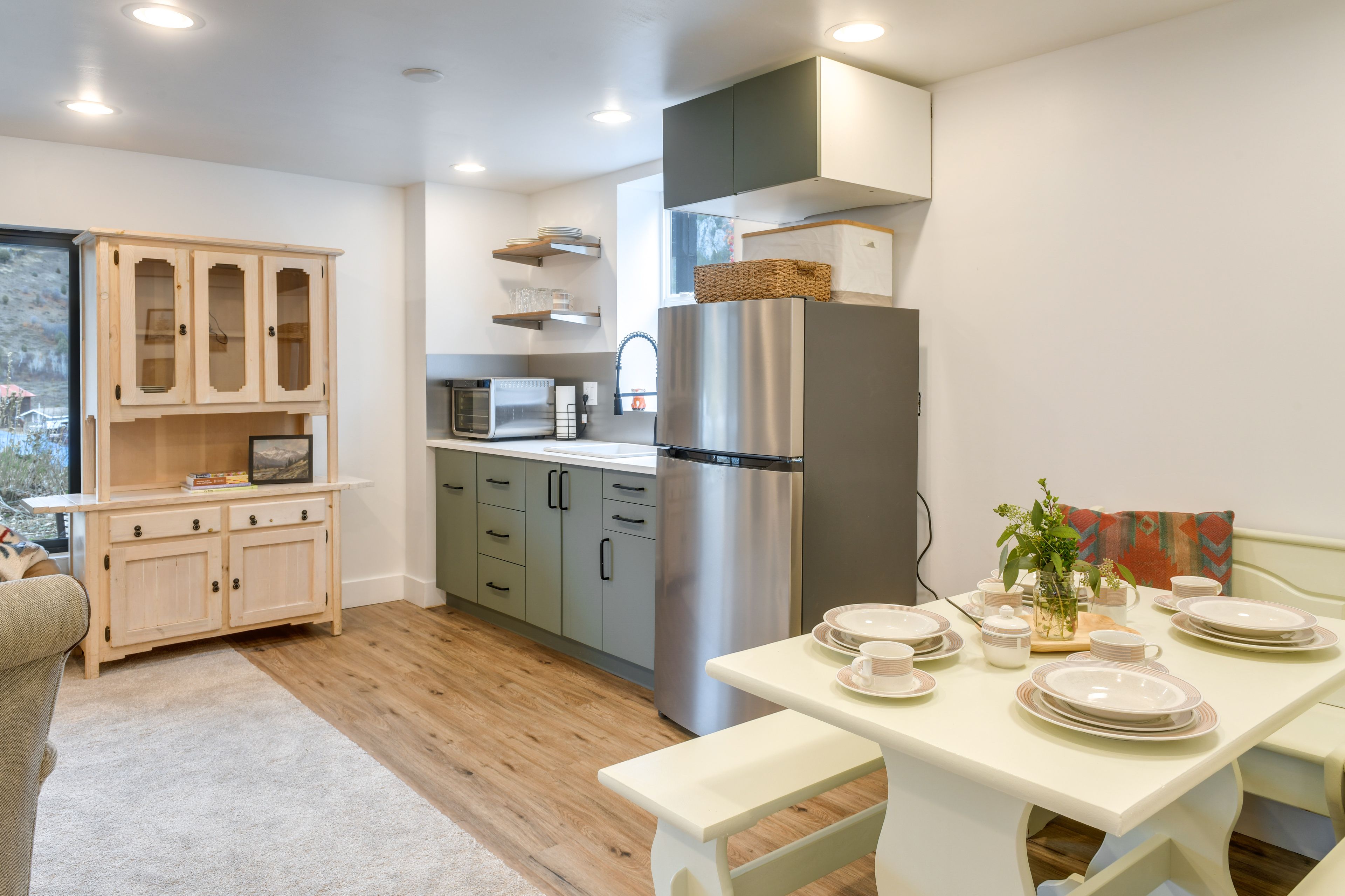 Lower Dining Area | Basement