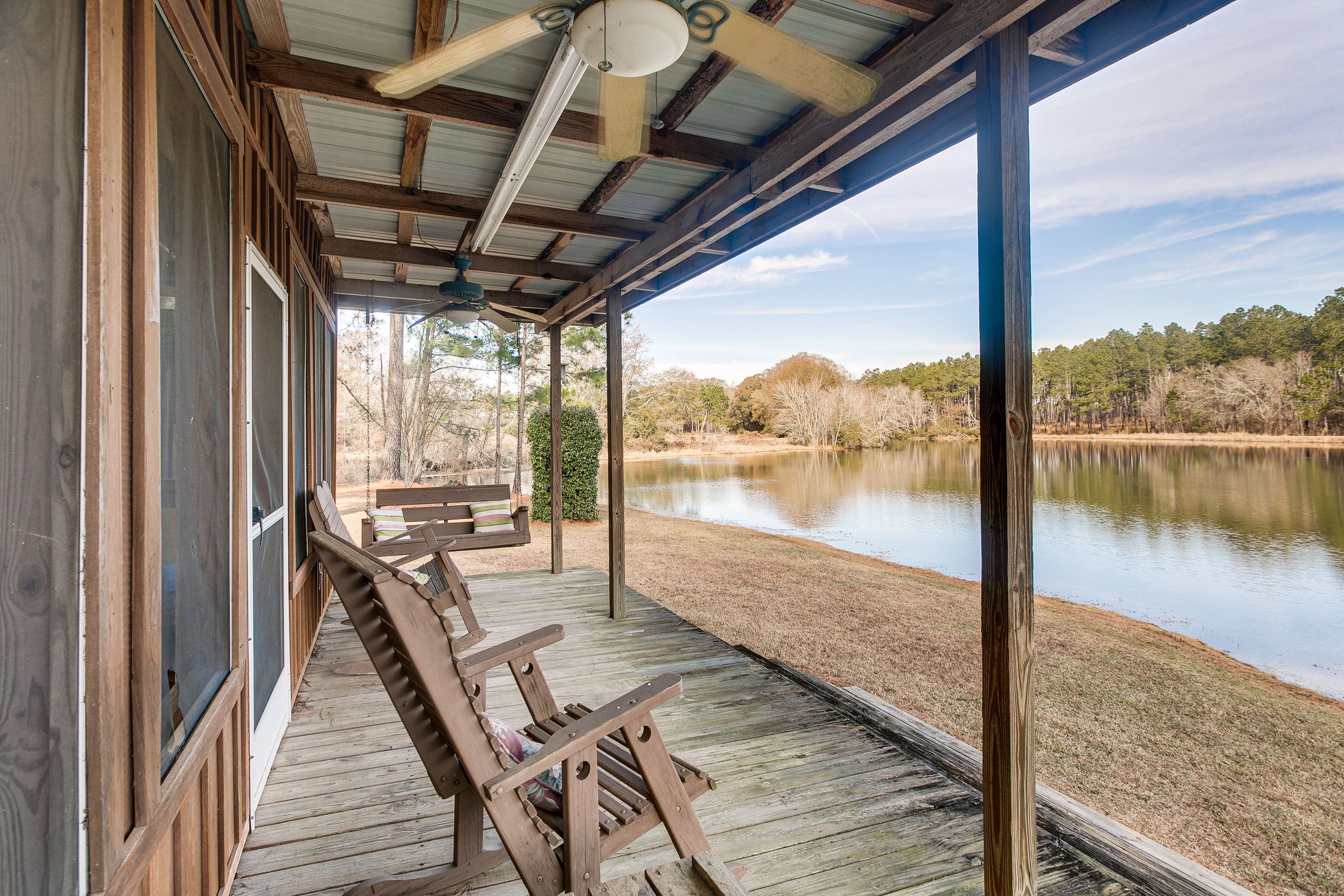 Deck | Lake Access