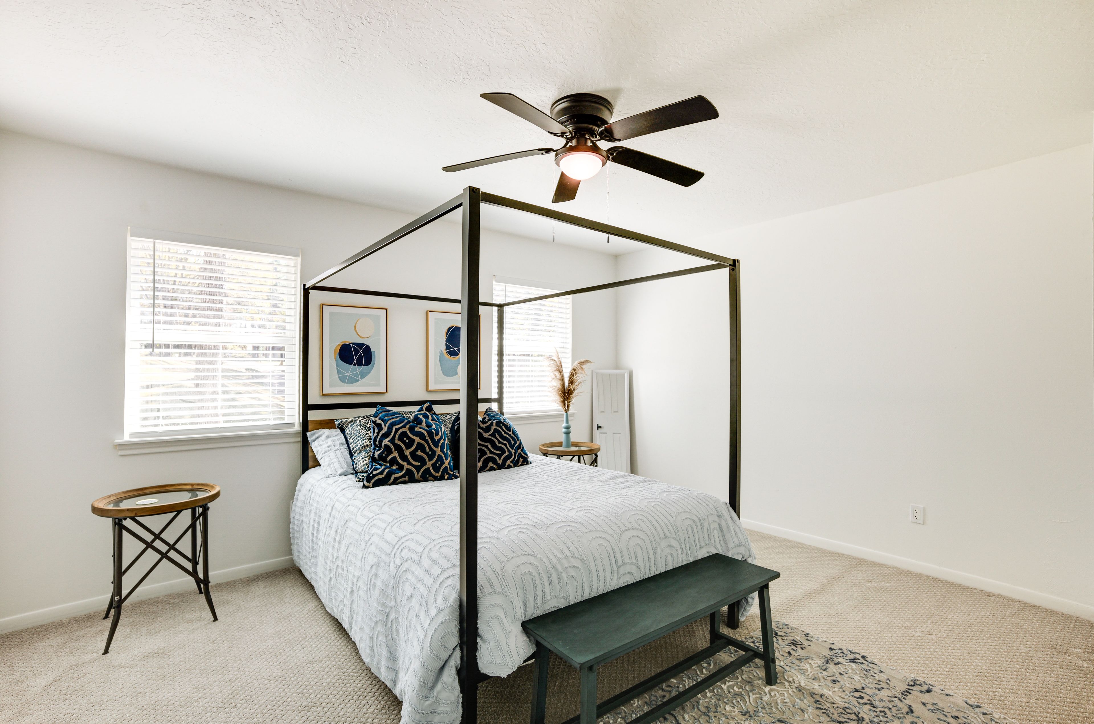 Bedroom 2 | 2nd Floor | Queen Bed