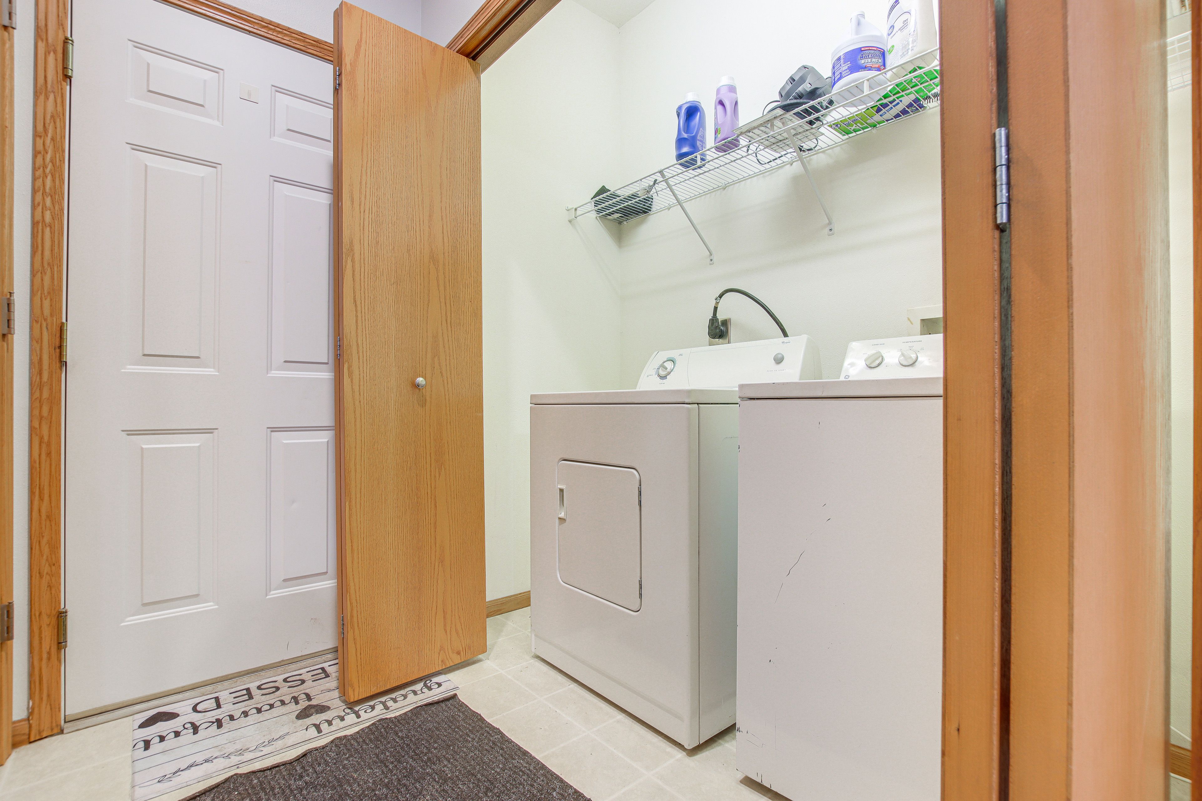 Washer & Dryer | Lower Level