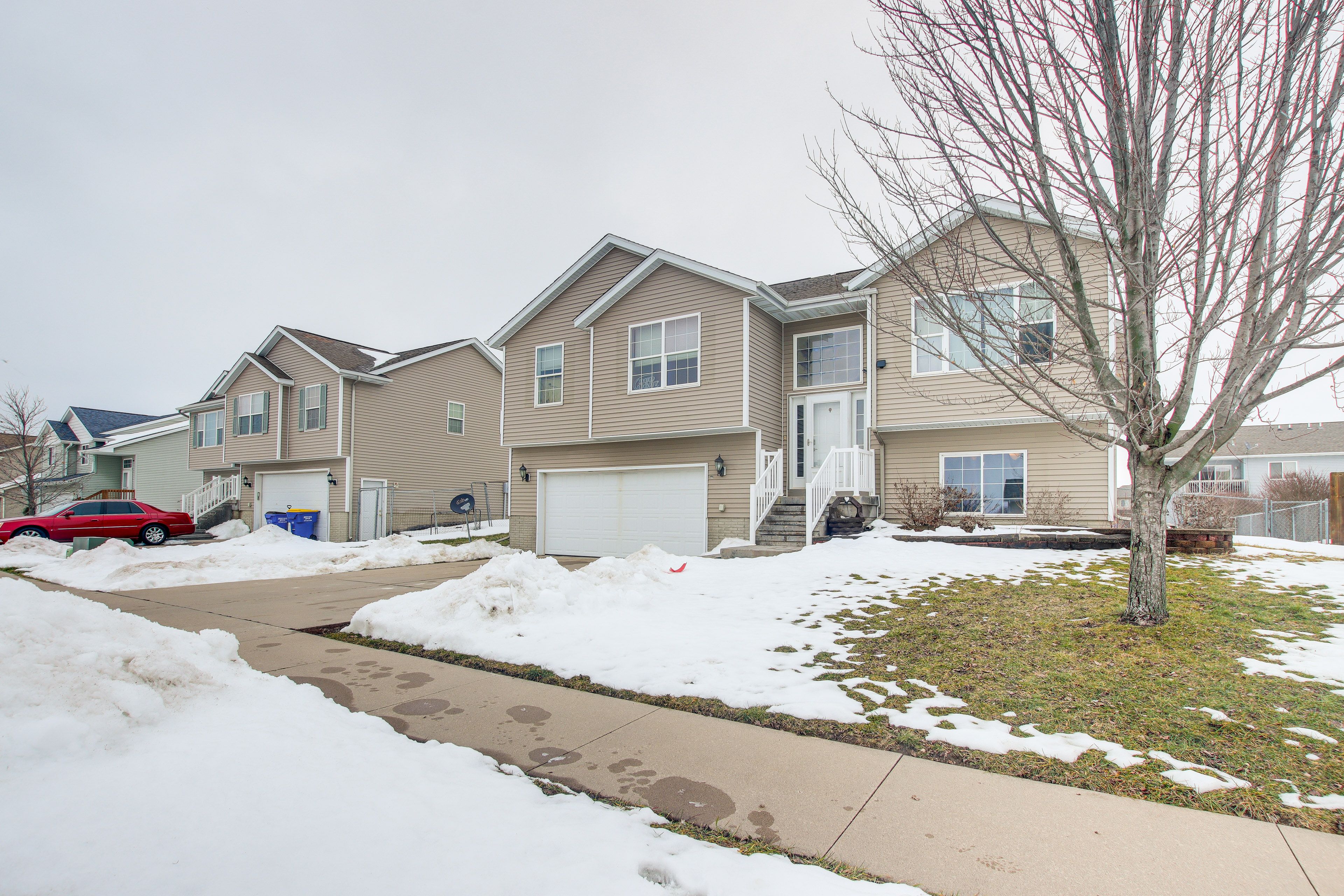 Property Exterior | Free Street Parking (Weather Permitting)